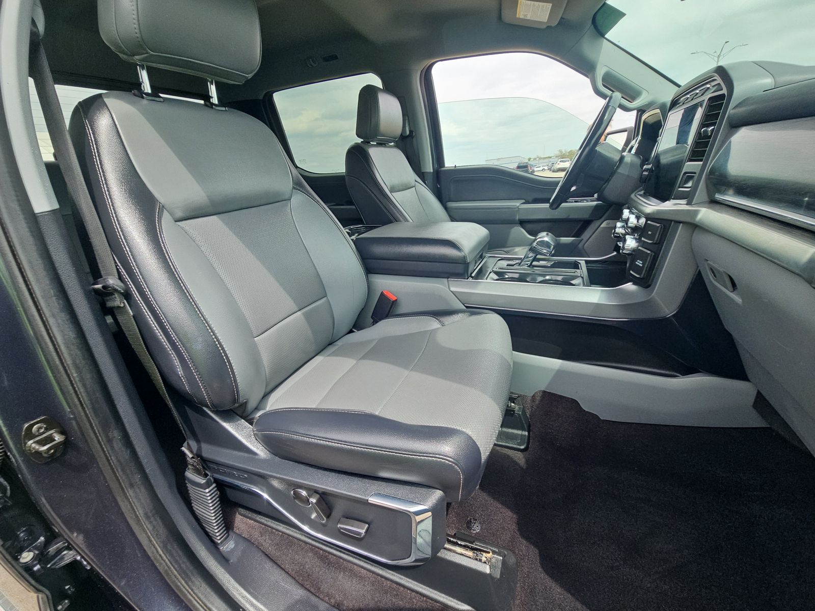 2021 Ford F-150 Lariat AWD