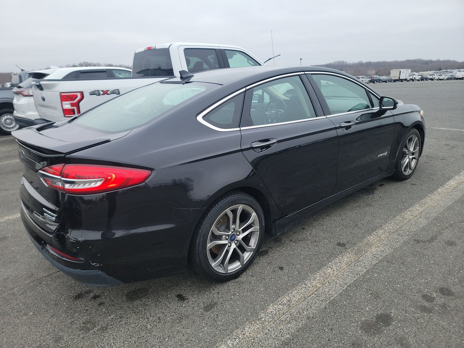 2019 Ford Fusion Hybrid Titanium FWD