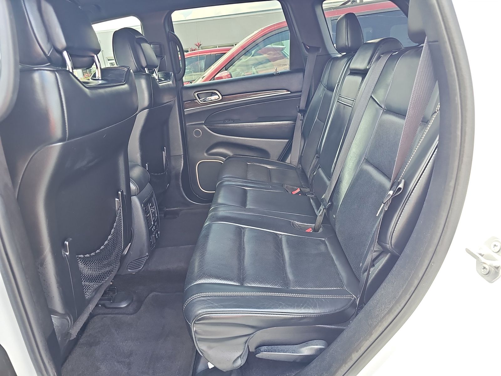 2017 Jeep Grand Cherokee Overland RWD