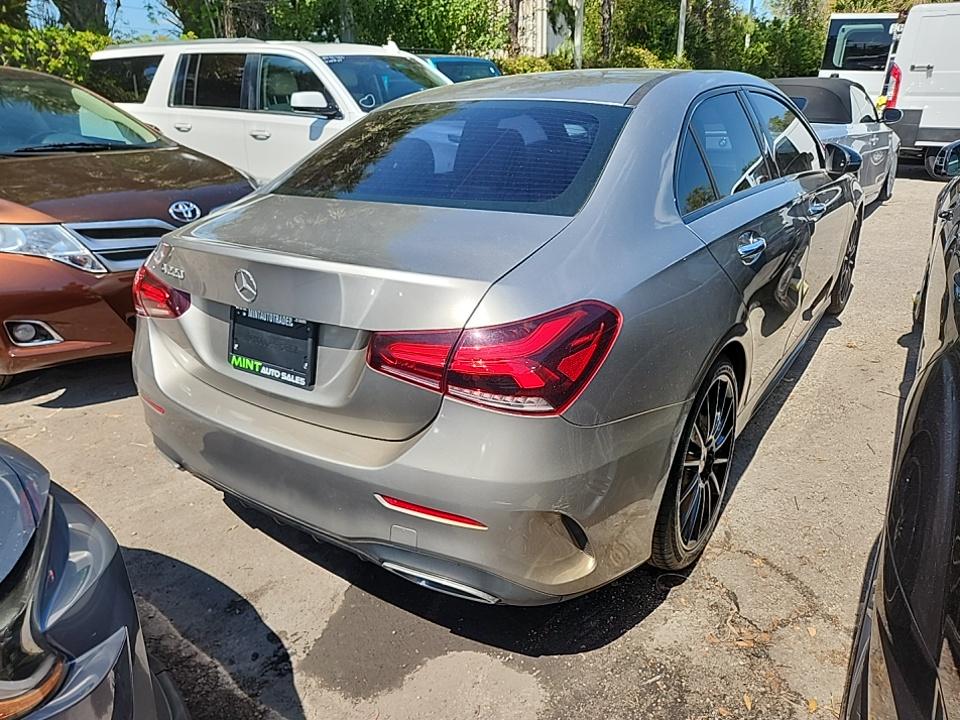 2019 Mercedes-Benz A-Class A 220 FWD