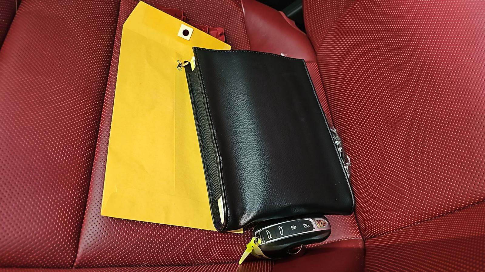 2023 Porsche Taycan Base RWD