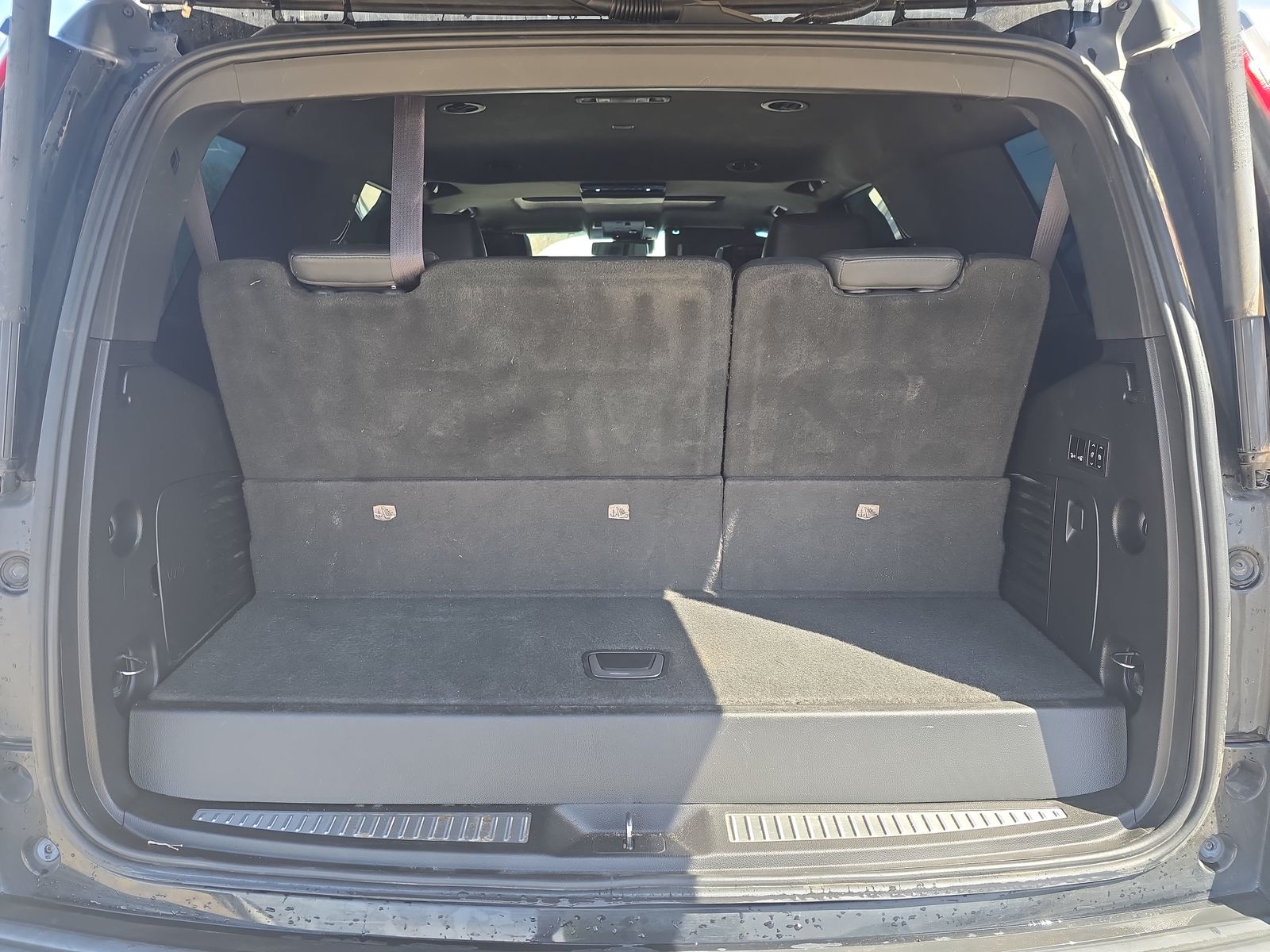 2016 Cadillac Escalade Platinum RWD