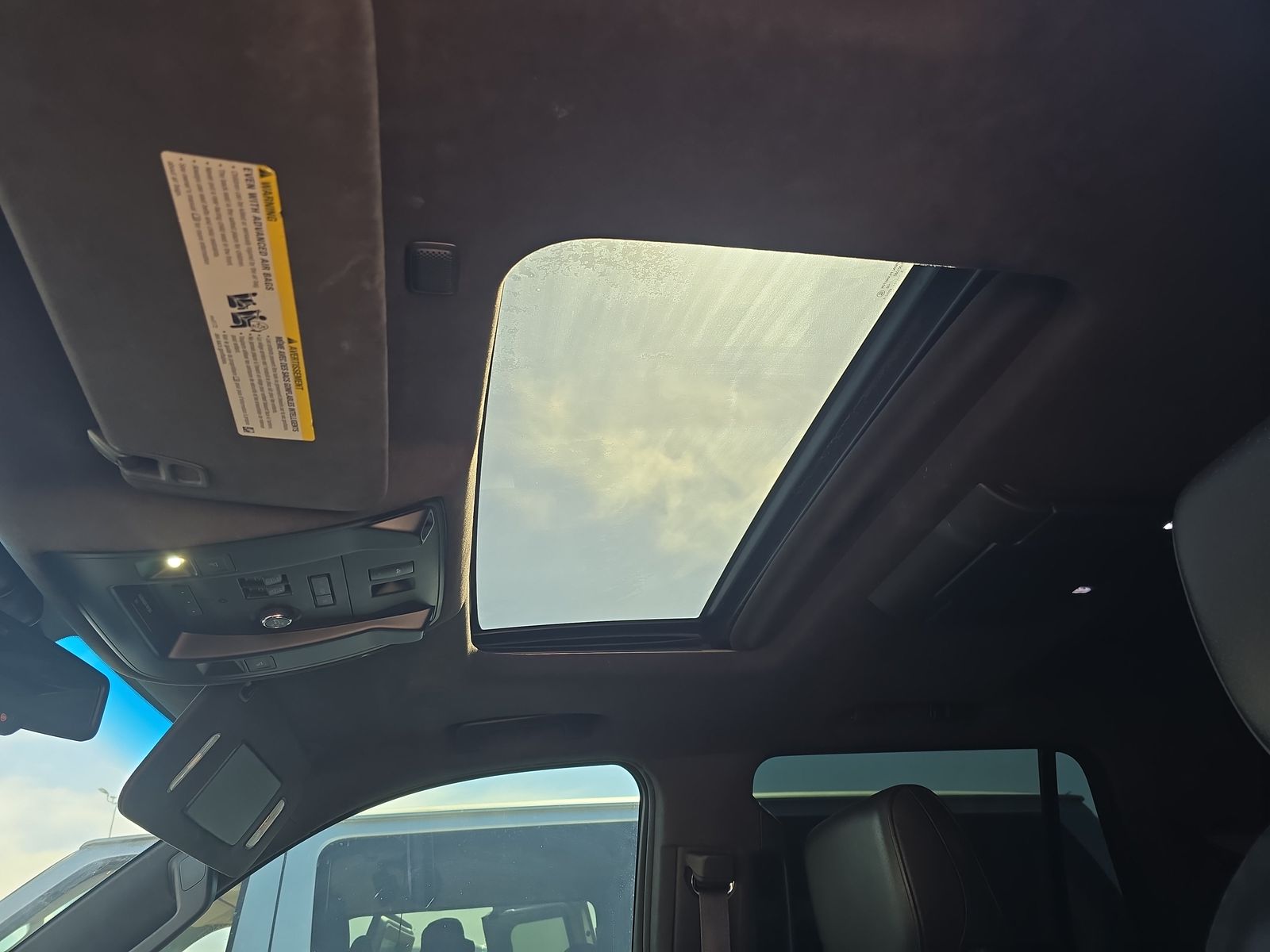2016 Cadillac Escalade Platinum RWD