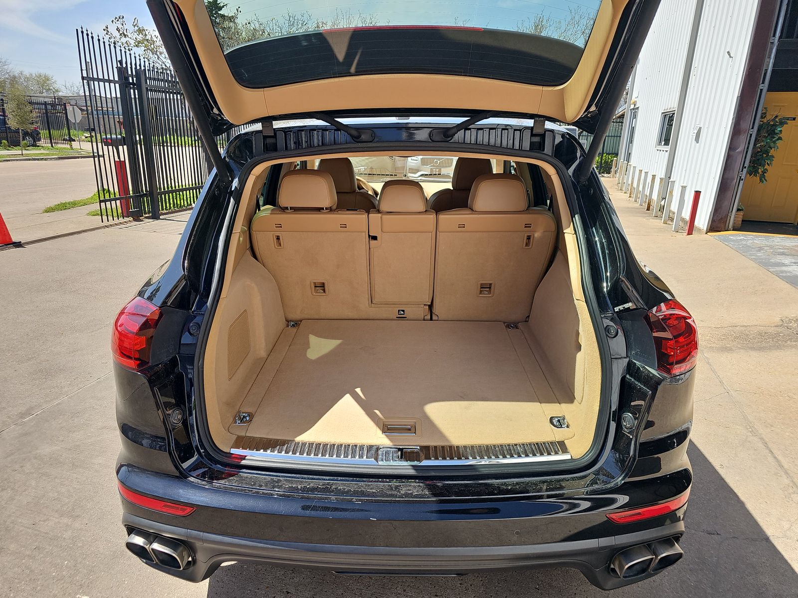 2015 Porsche Cayenne Turbo AWD