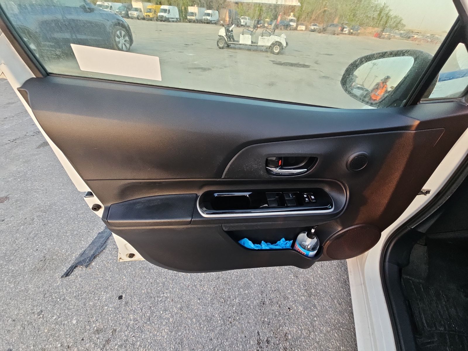 2016 Toyota Prius c Two FWD