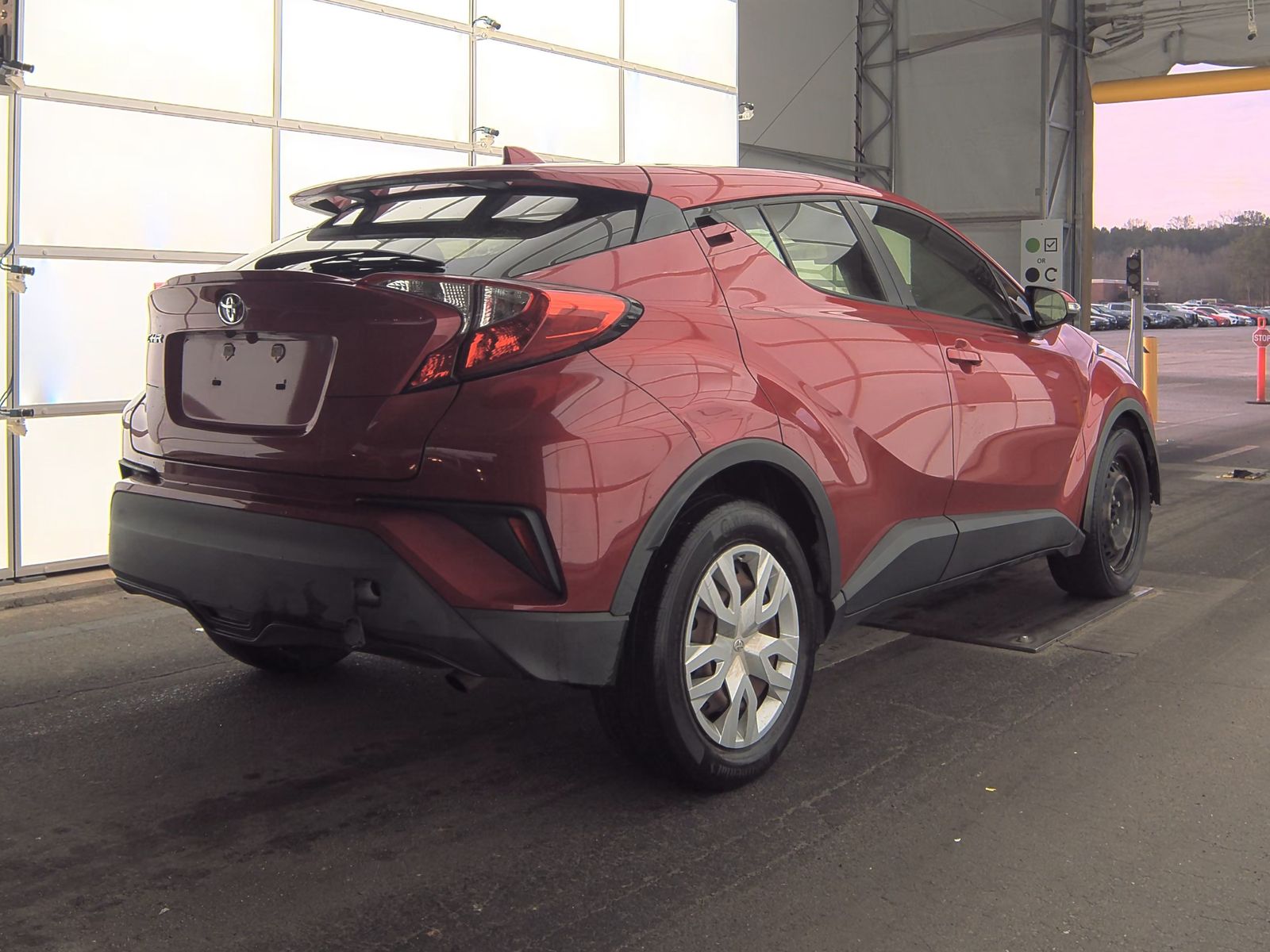 2020 Toyota C-HR LE FWD