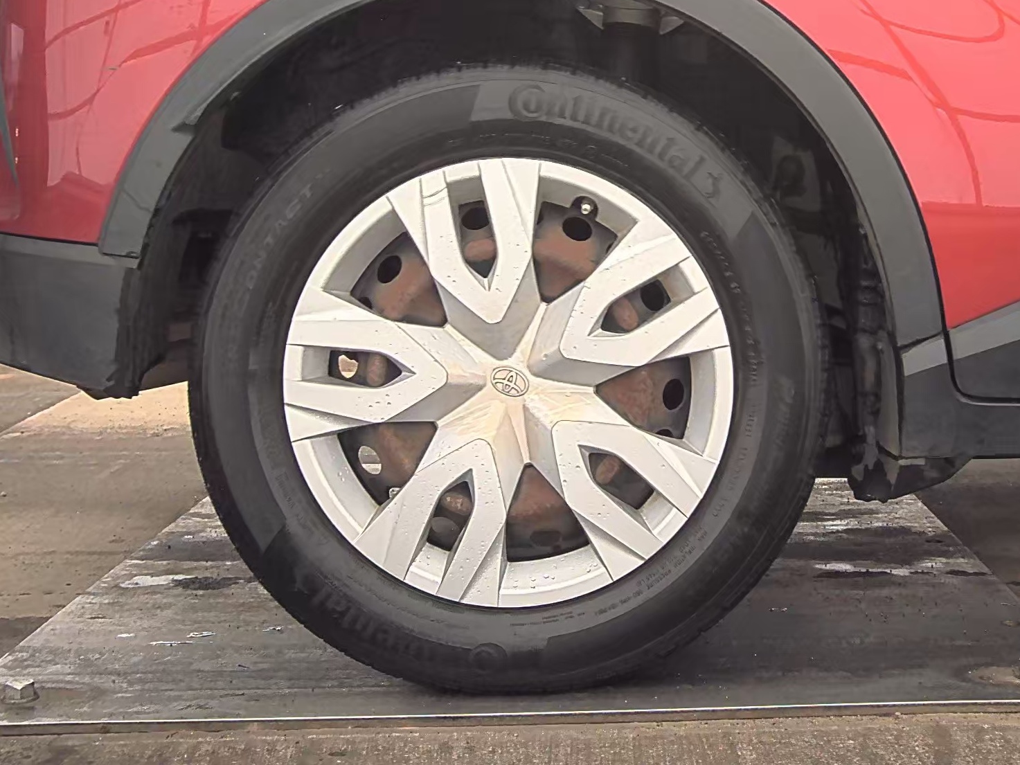 2020 Toyota C-HR LE FWD