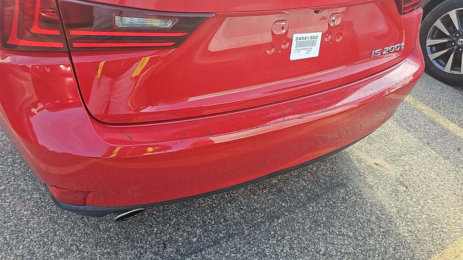 2016 Lexus IS IS 200t RWD