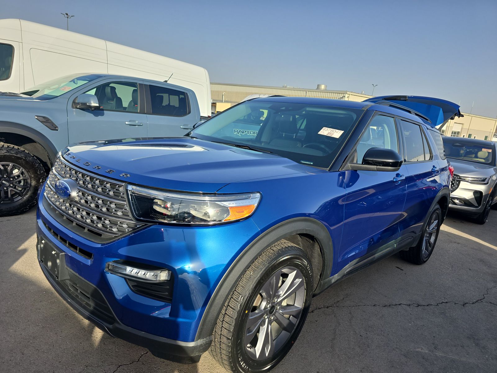 2022 Ford Explorer XLT AWD