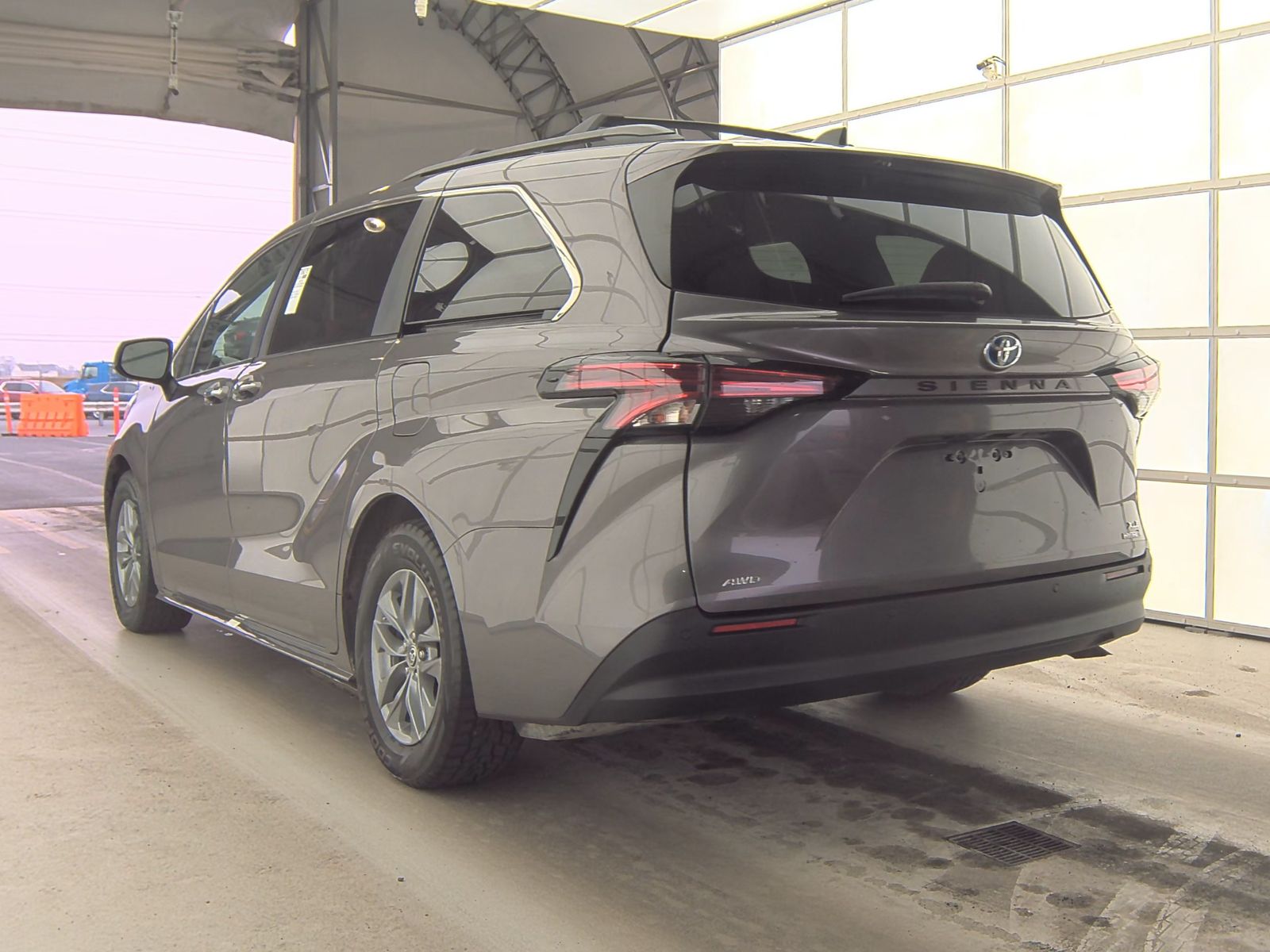 2022 Toyota Sienna XLE AWD