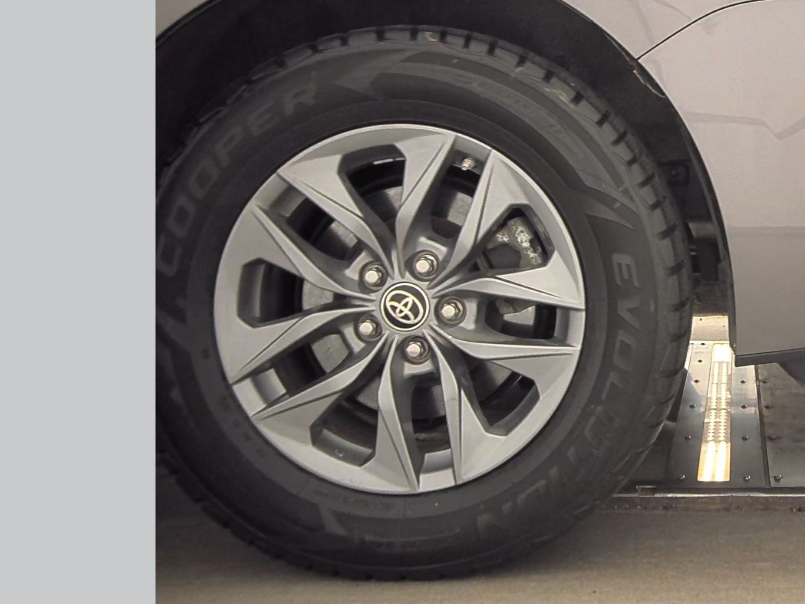 2022 Toyota Sienna XLE AWD