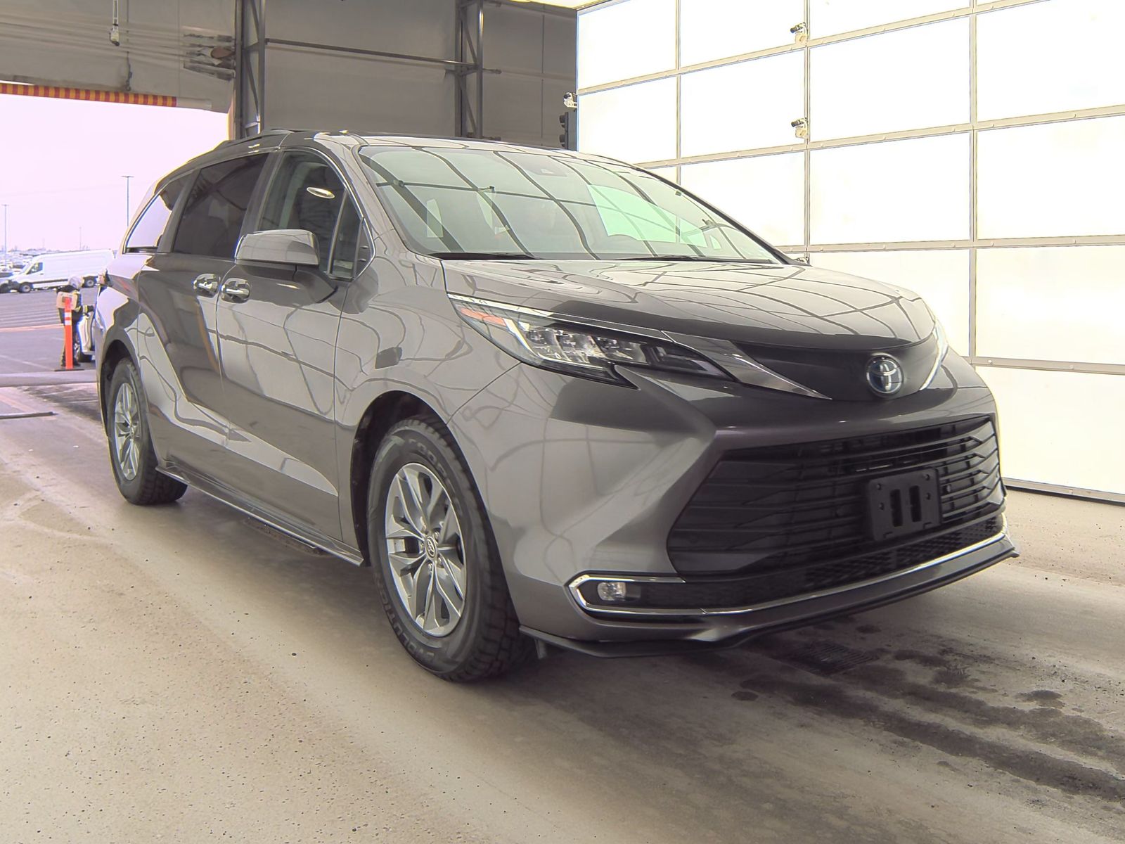 2022 Toyota Sienna XLE AWD