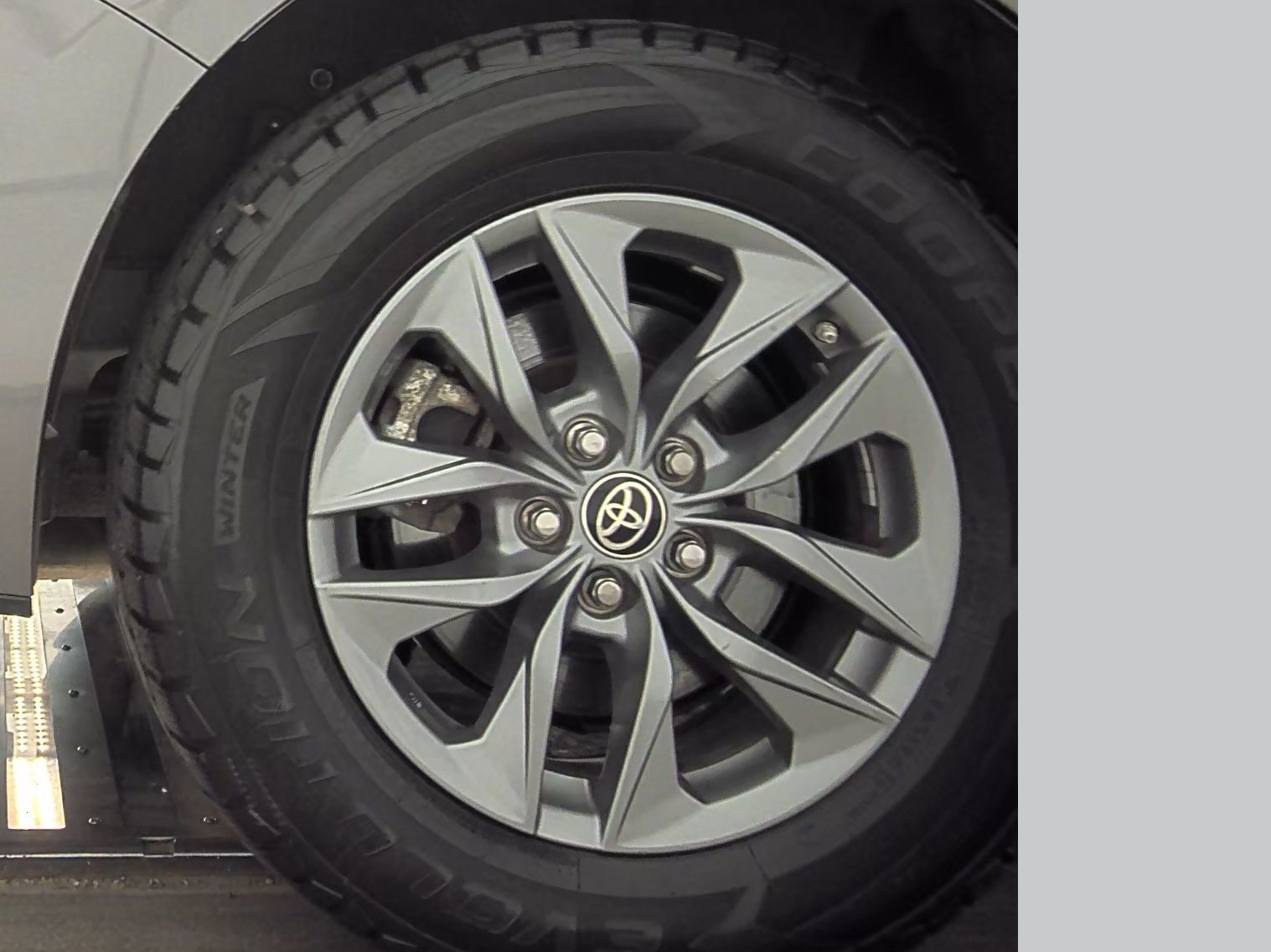 2022 Toyota Sienna XLE AWD