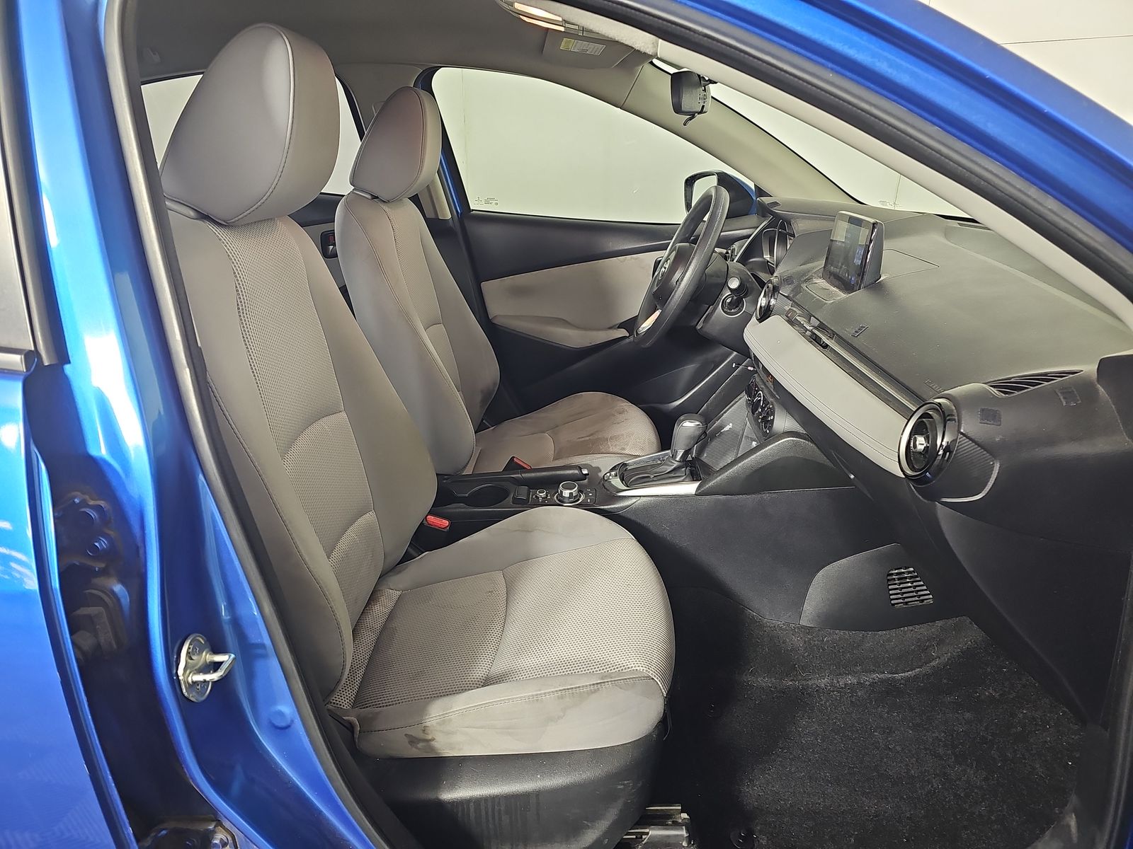 2019 Toyota Yaris LE FWD