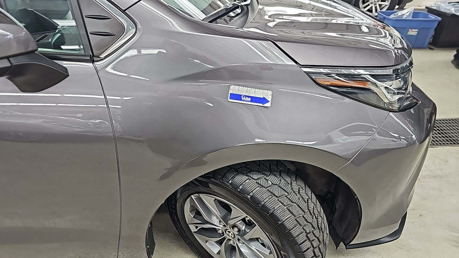 2022 Toyota Sienna XLE AWD