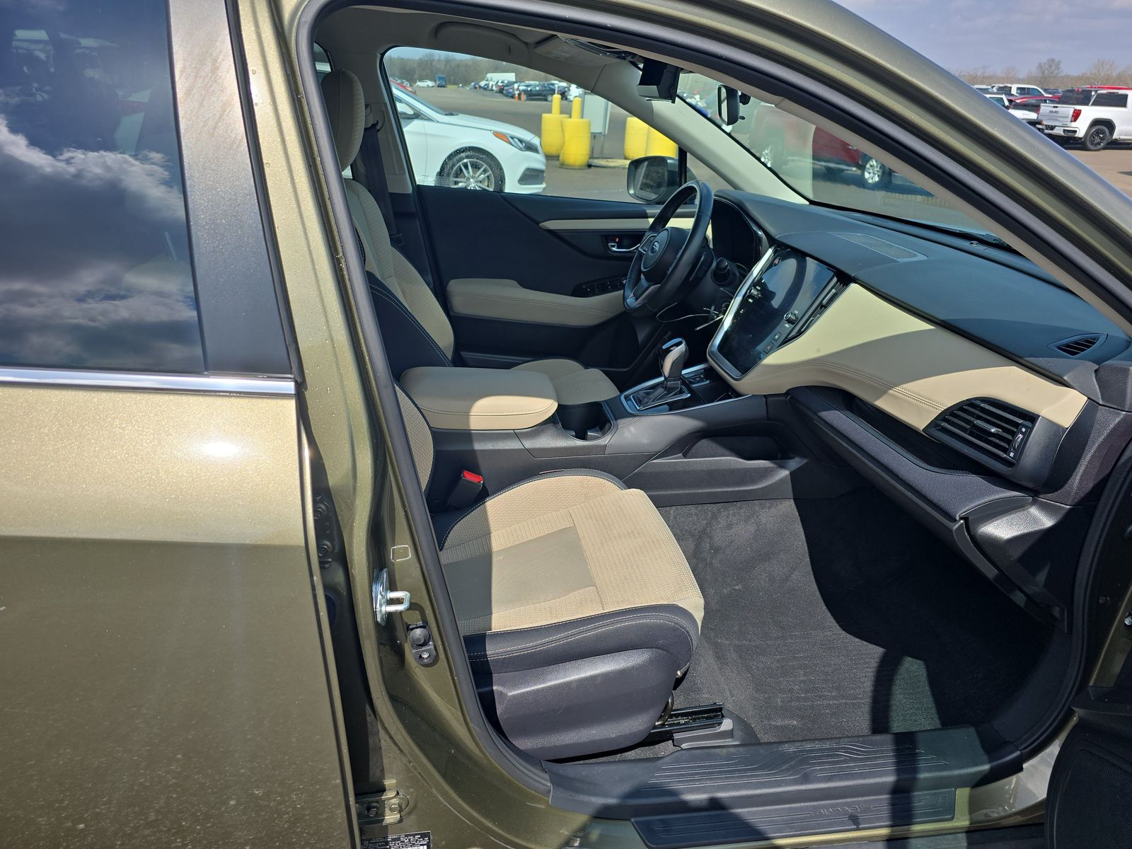 2023 Subaru Outback Premium AWD