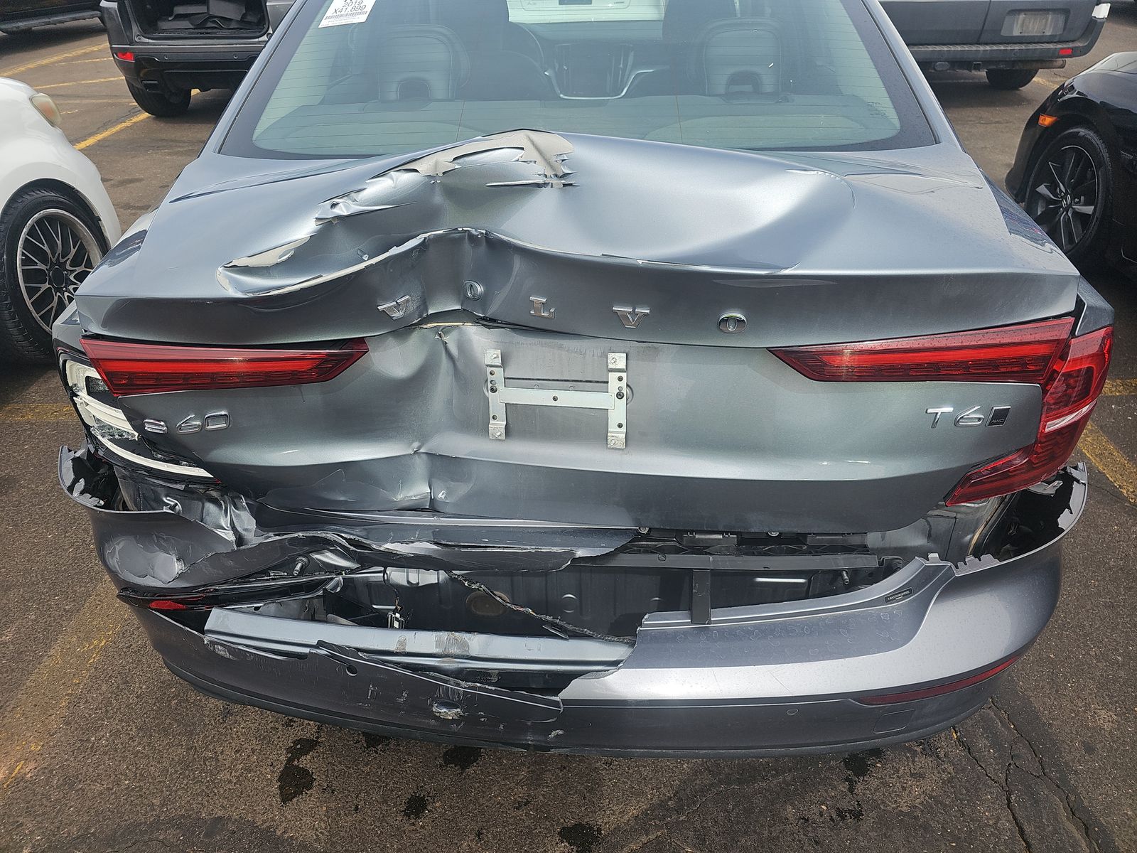 2019 Volvo S60 T6 Momentum AWD