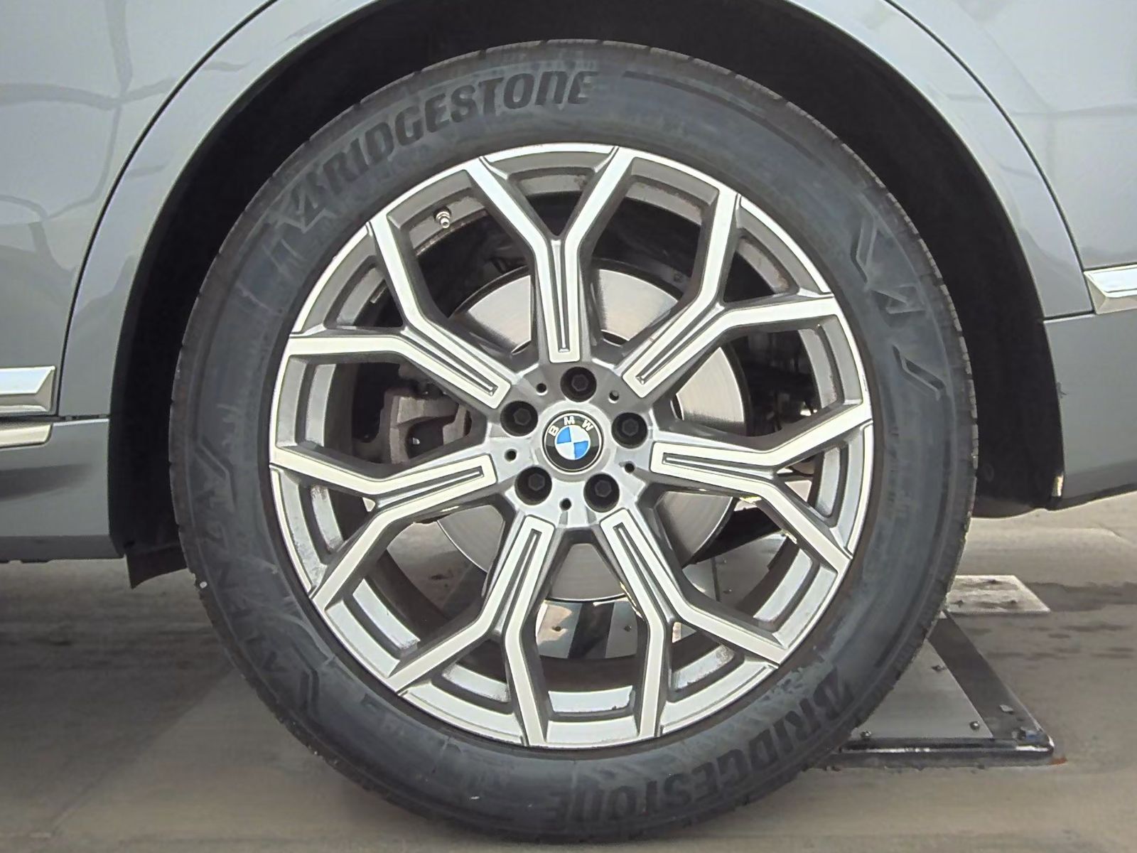 2024 BMW X7 xDrive40i AWD