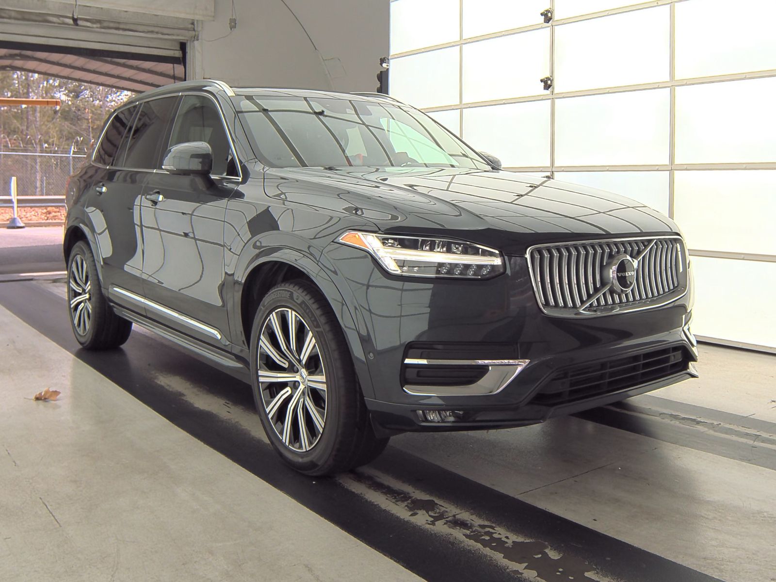 2022 Volvo XC90 T6 Inscription AWD