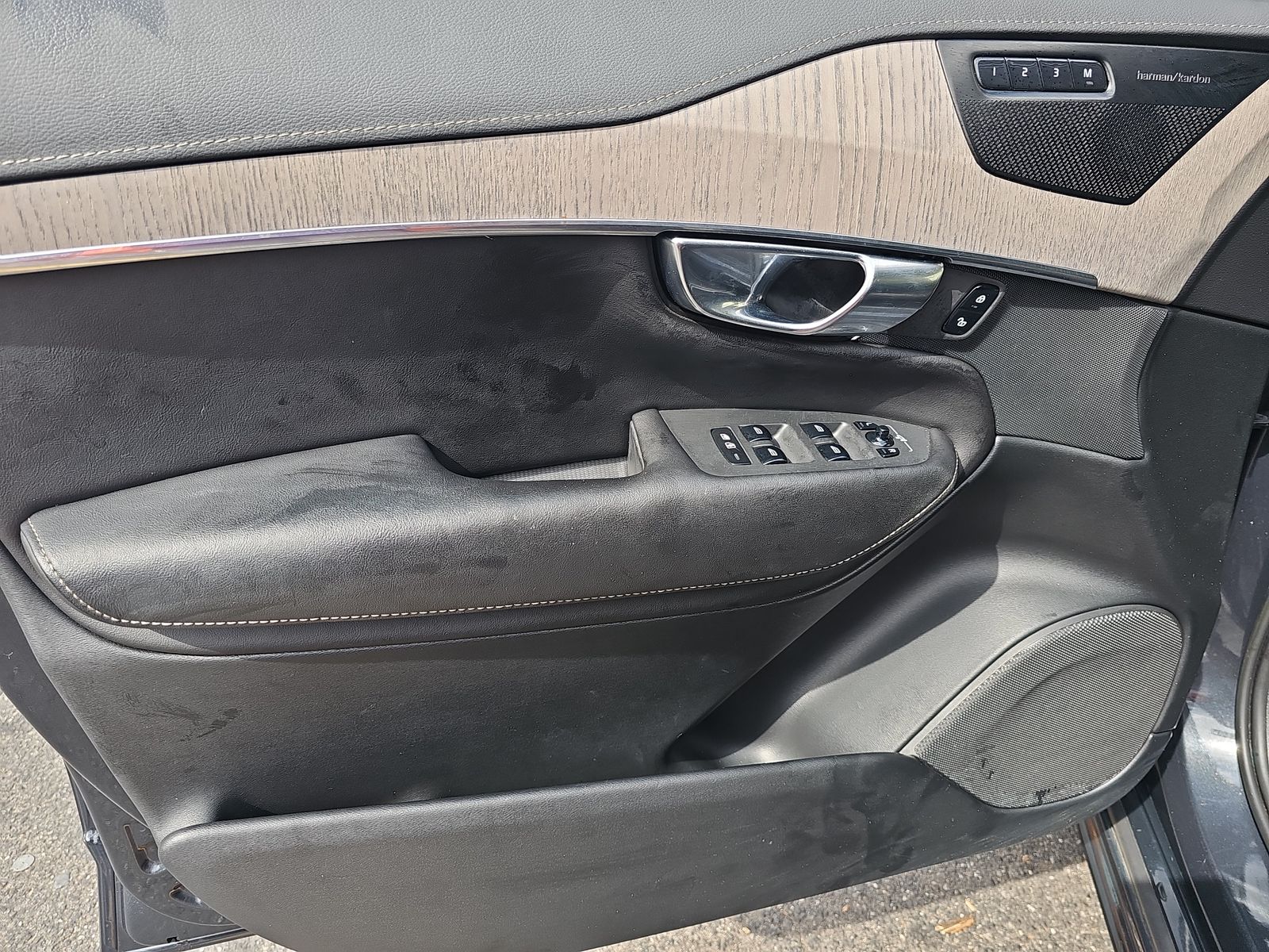 2022 Volvo XC90 T6 Inscription AWD