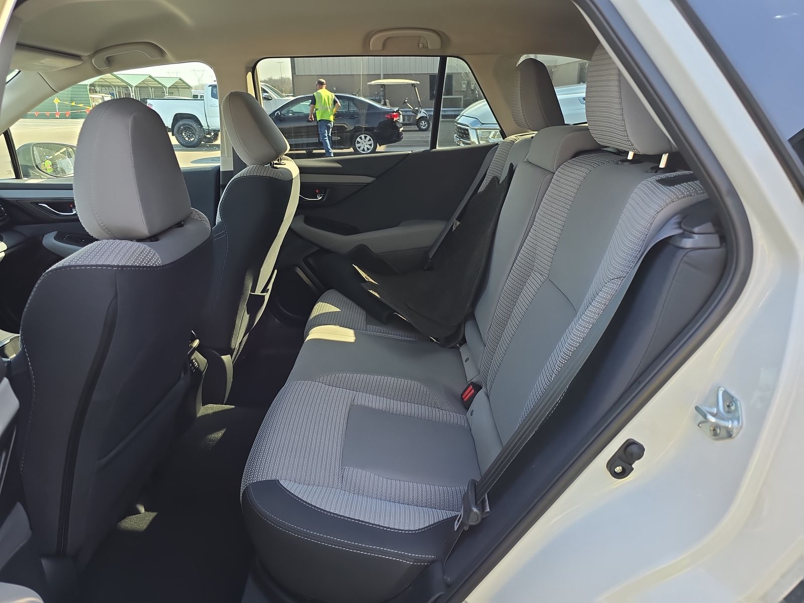 2024 Subaru Outback Premium AWD