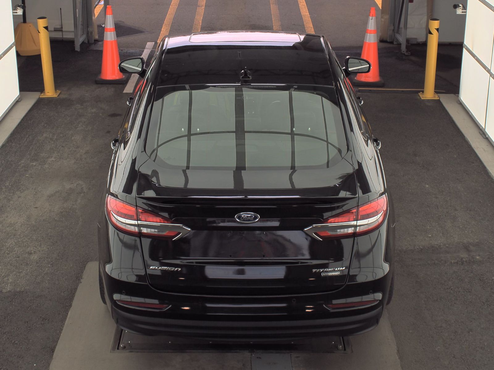 2020 Ford Fusion Hybrid Titanium FWD