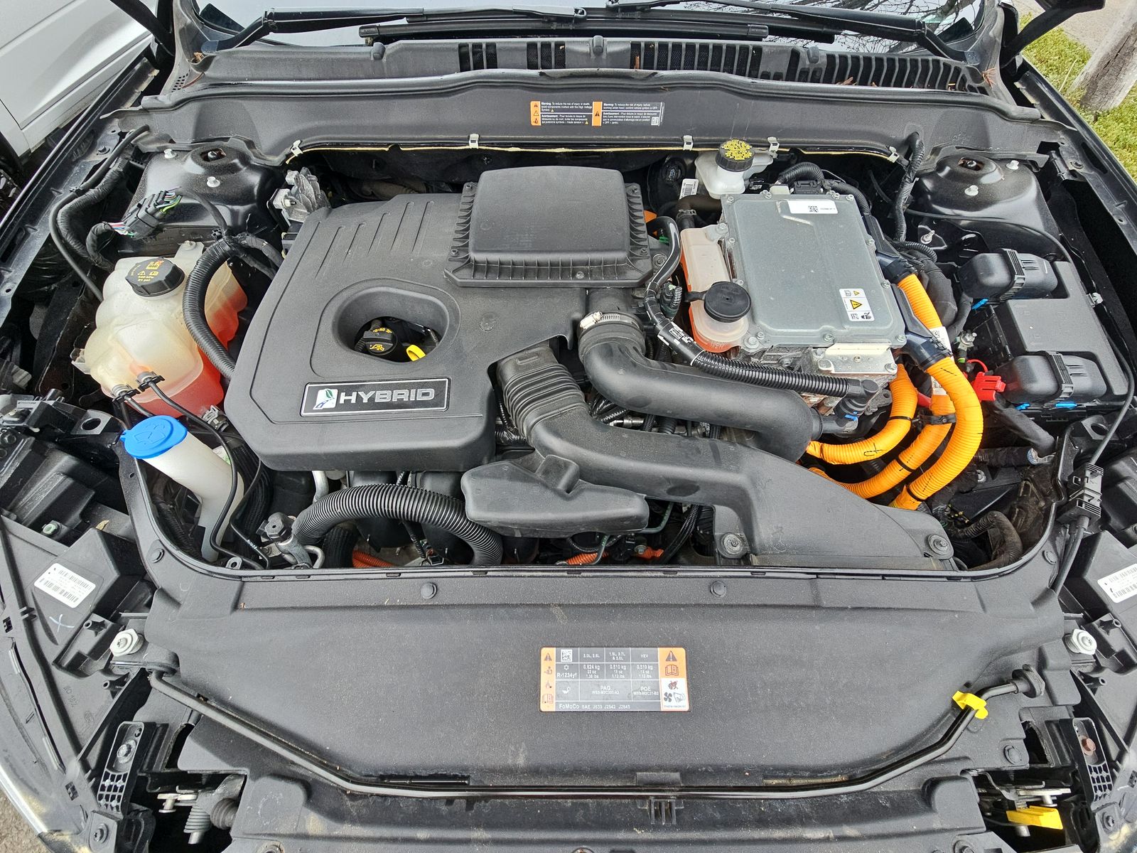 2020 Ford Fusion Hybrid Titanium FWD