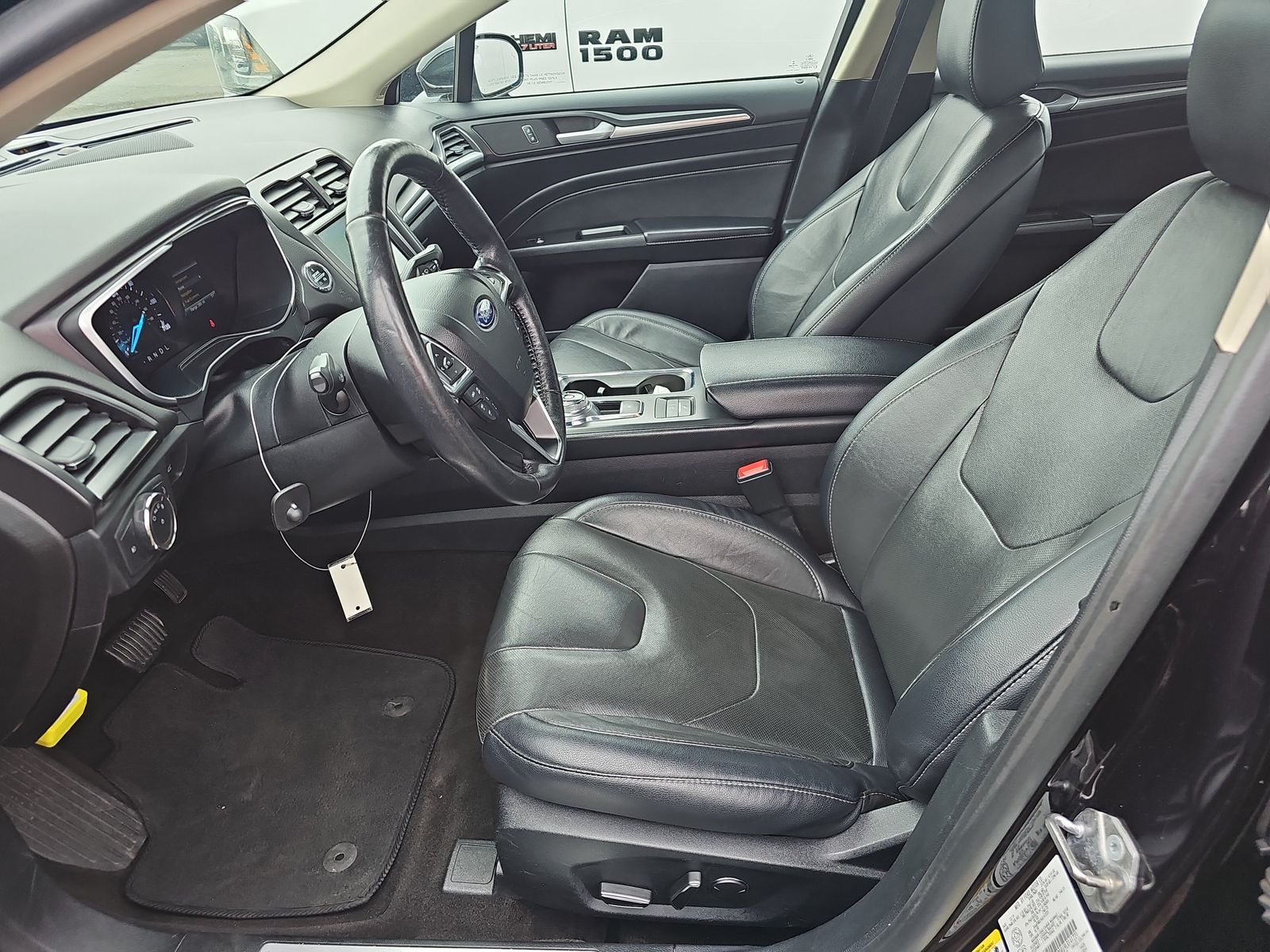 2020 Ford Fusion Hybrid Titanium FWD