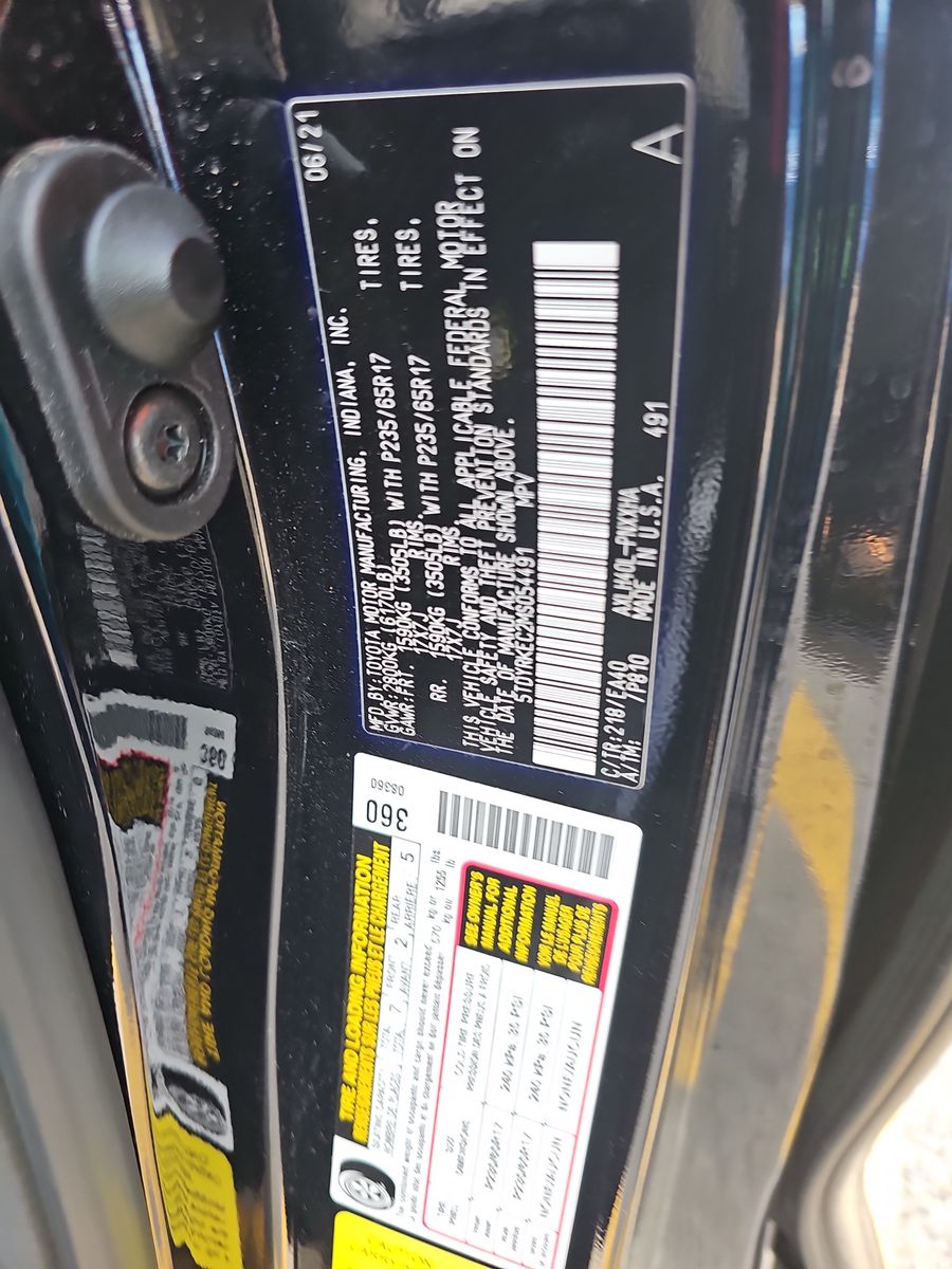 2021 Toyota Sienna XLE FWD