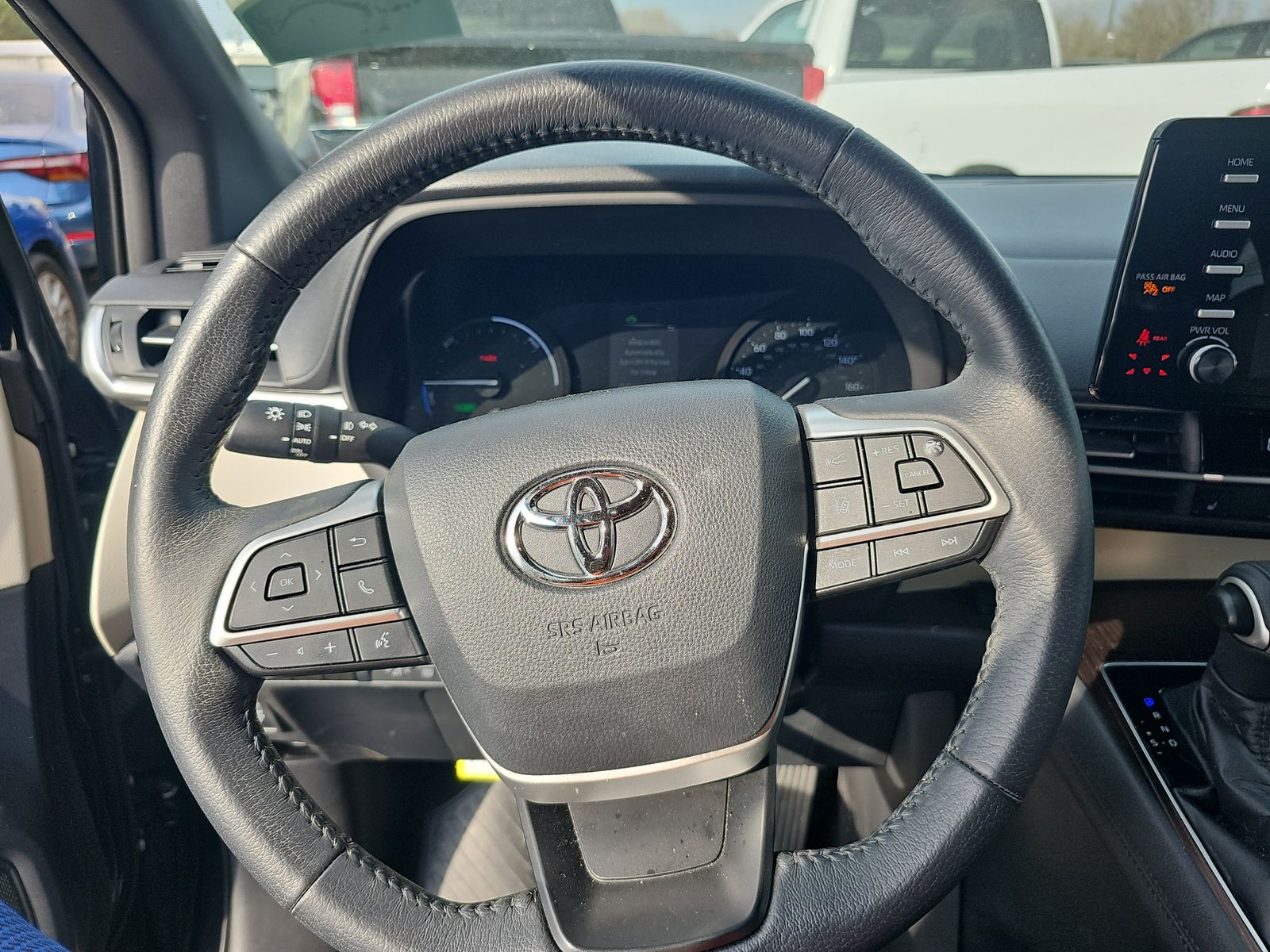 2021 Toyota Sienna XLE FWD