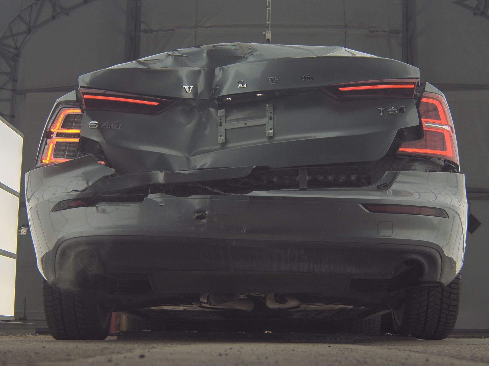 2019 Volvo S60 T6 Momentum AWD