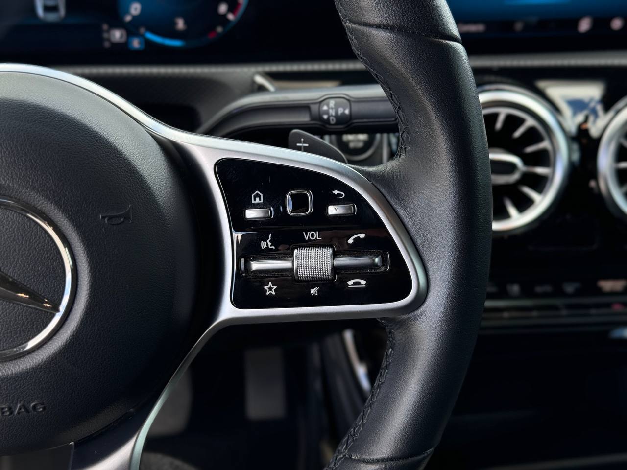 2019 Mercedes-Benz A-Class A 220 FWD