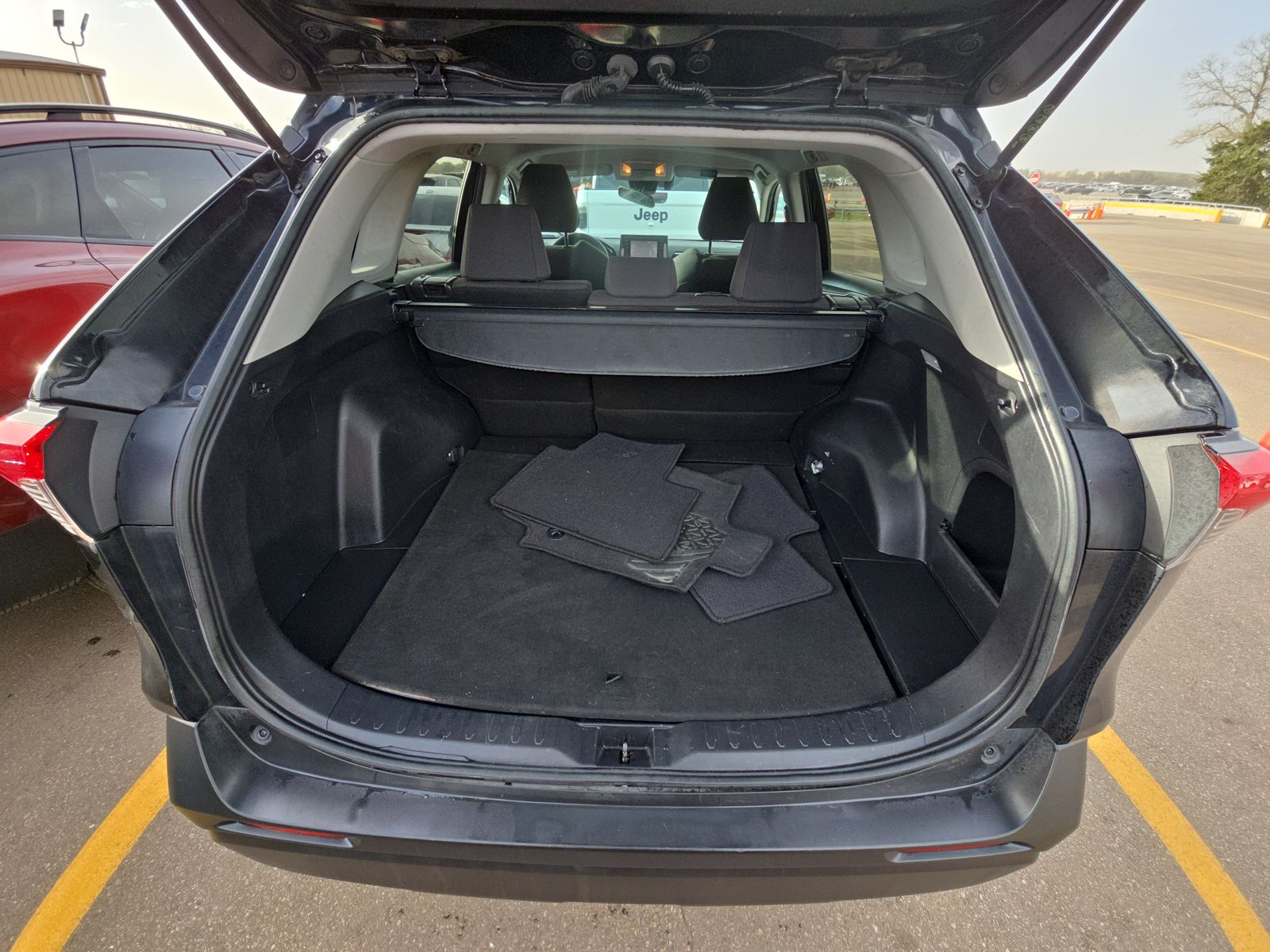 2019 Toyota RAV4 Hybrid LE AWD