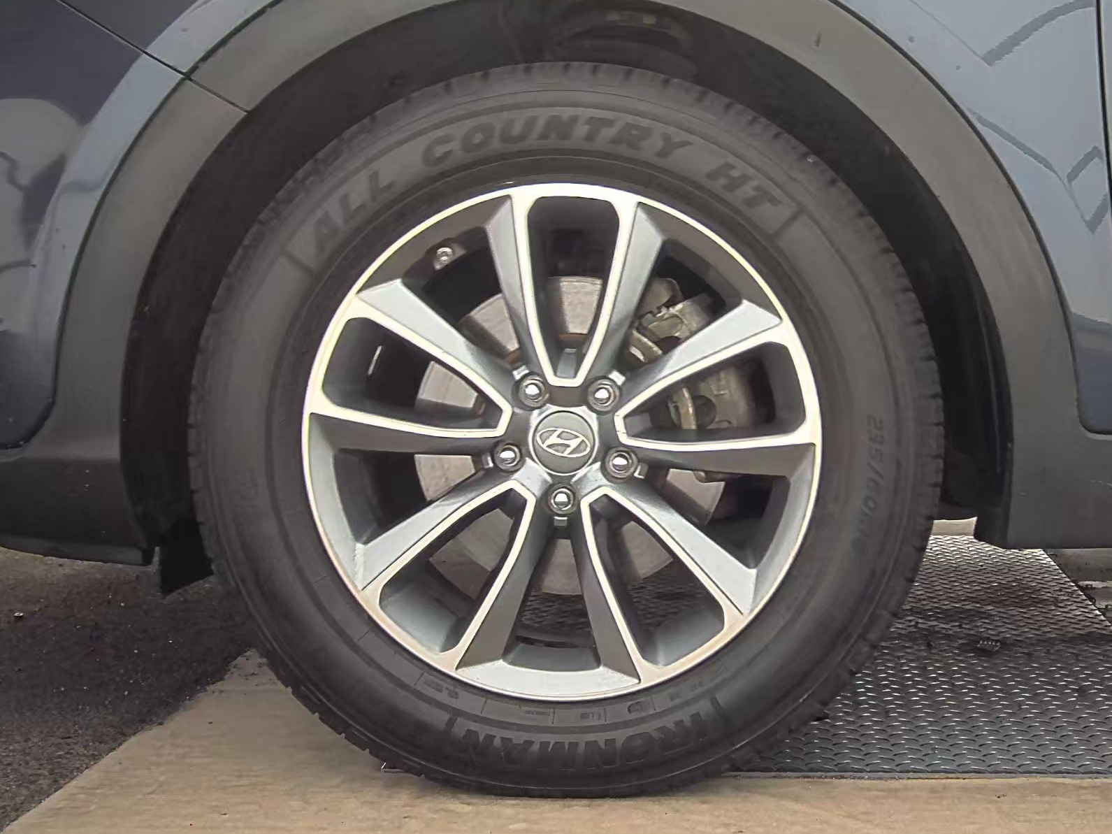 2017 Hyundai Santa Fe SE FWD