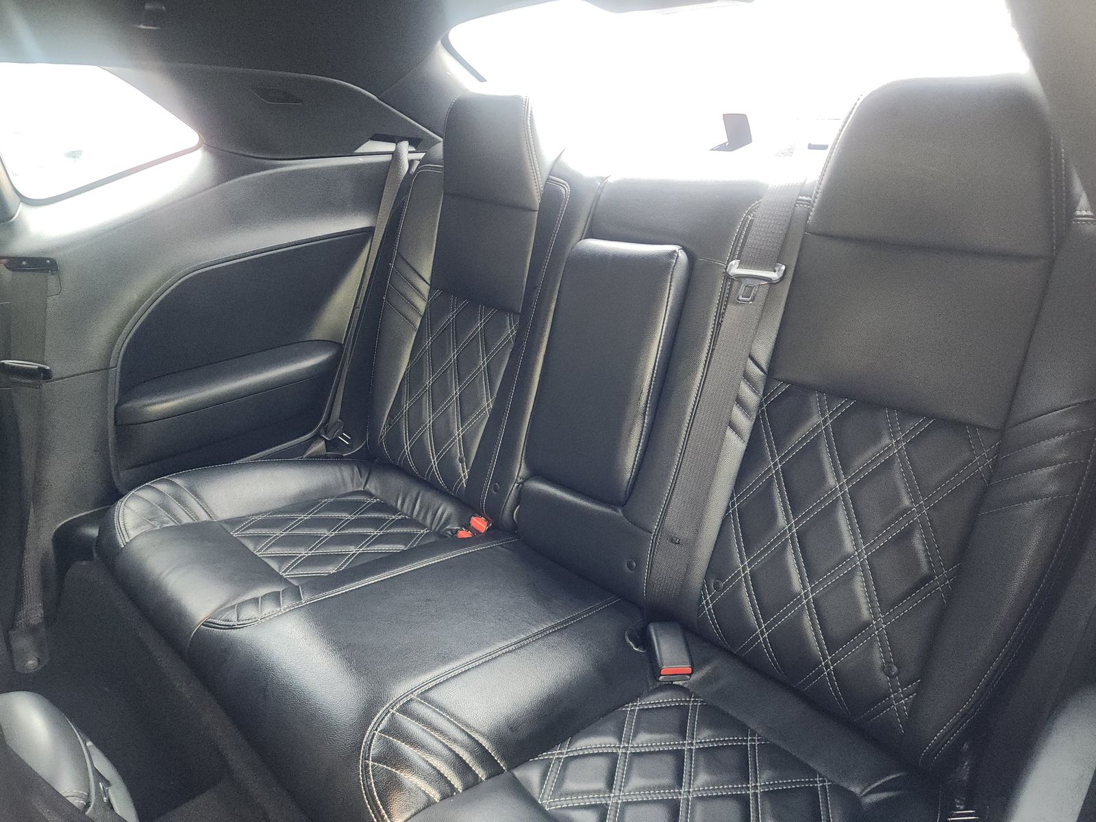 2019 Dodge Challenger SXT RWD