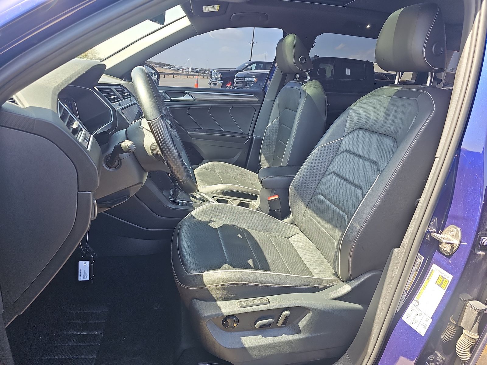 2022 Volkswagen Tiguan 2.0T SEL R-Line AWD