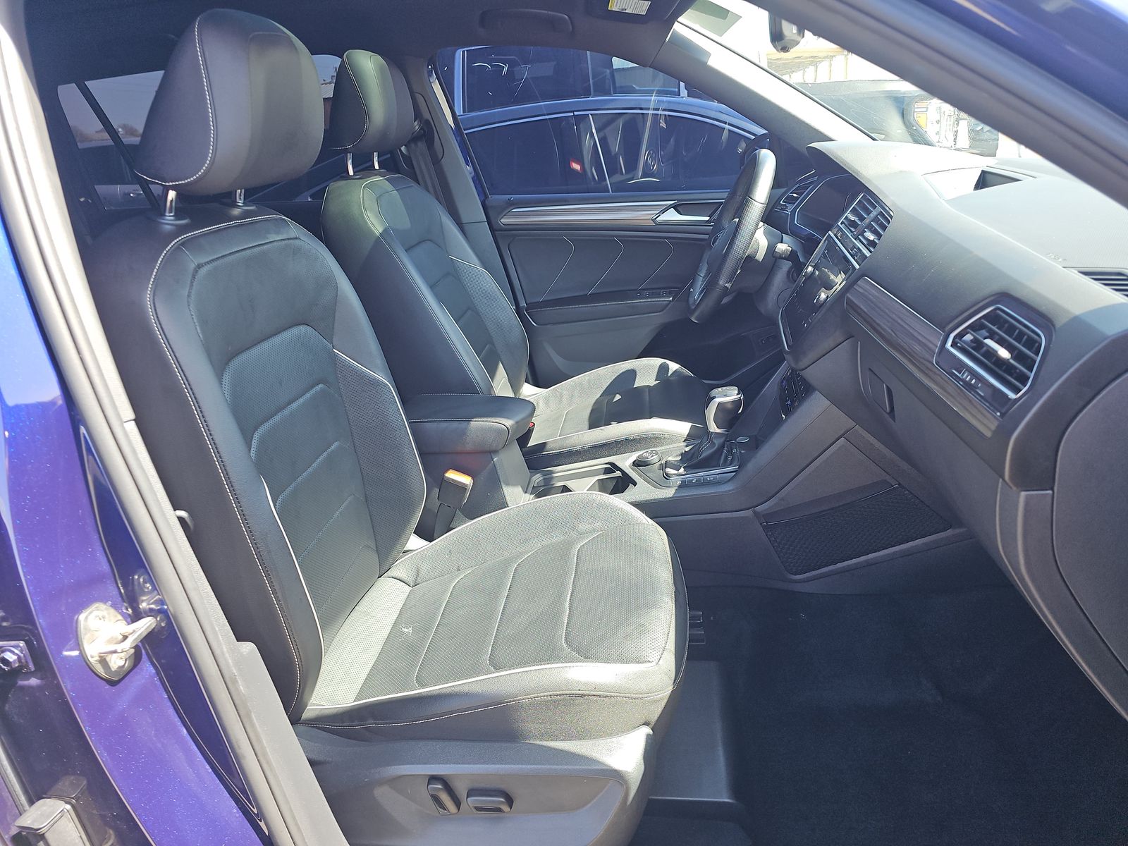 2022 Volkswagen Tiguan 2.0T SEL R-Line AWD