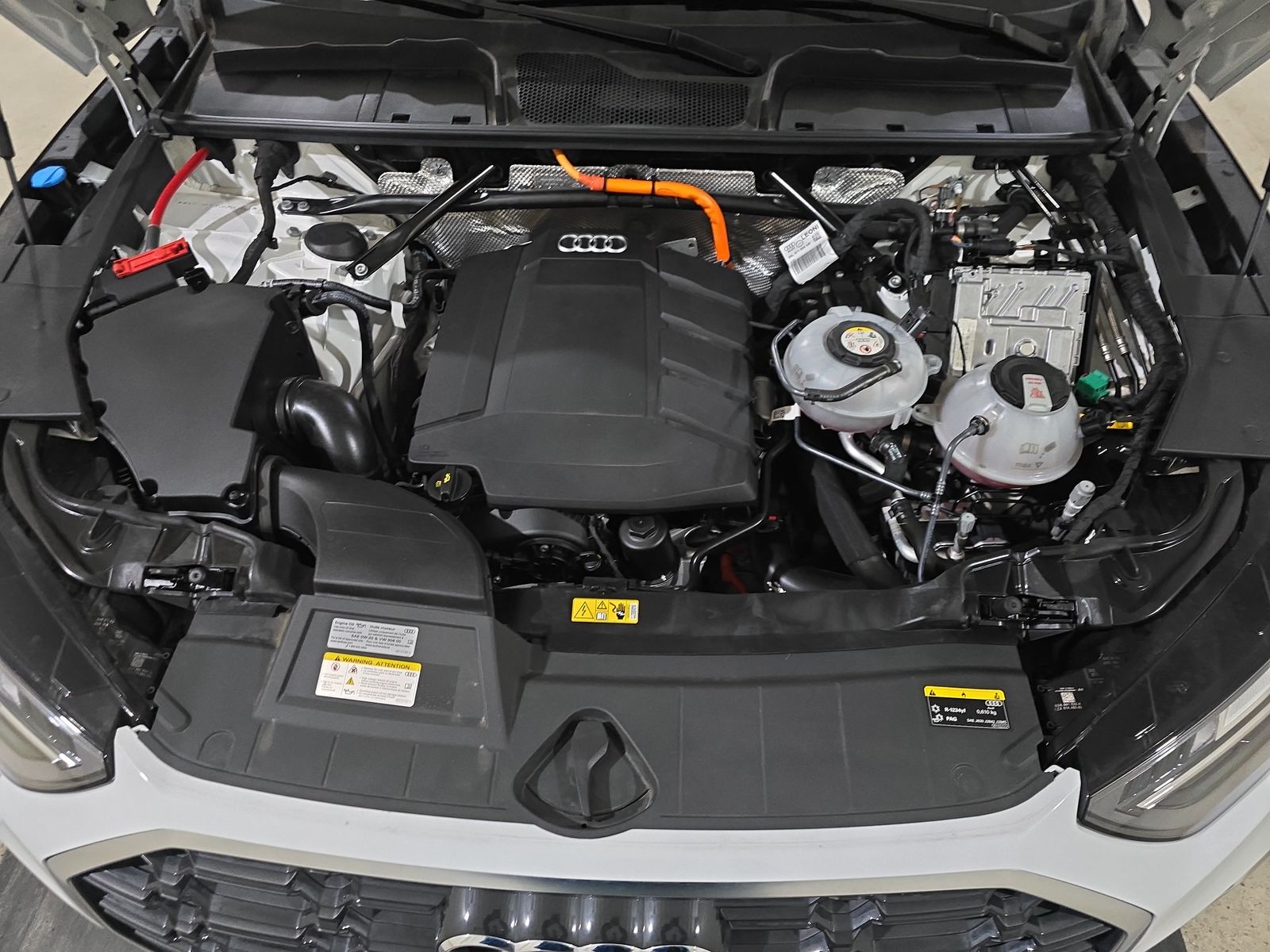 2023 Audi Q5 e Plug-In Hybrid S line Premium AWD