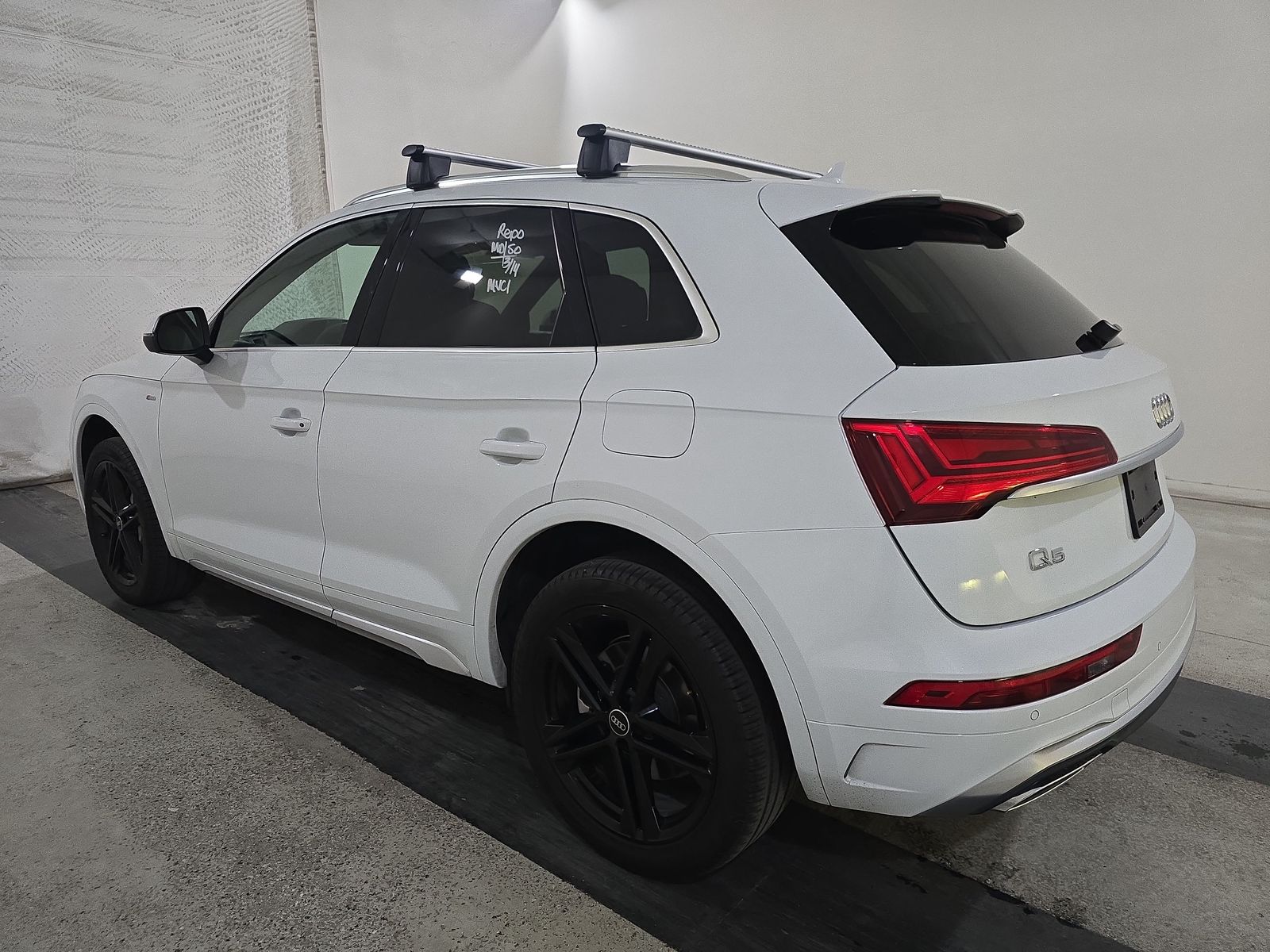 2023 Audi Q5 e Plug-In Hybrid S line Premium AWD