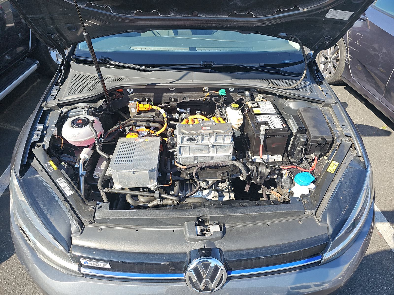 2019 Volkswagen Golf Electric SE FWD