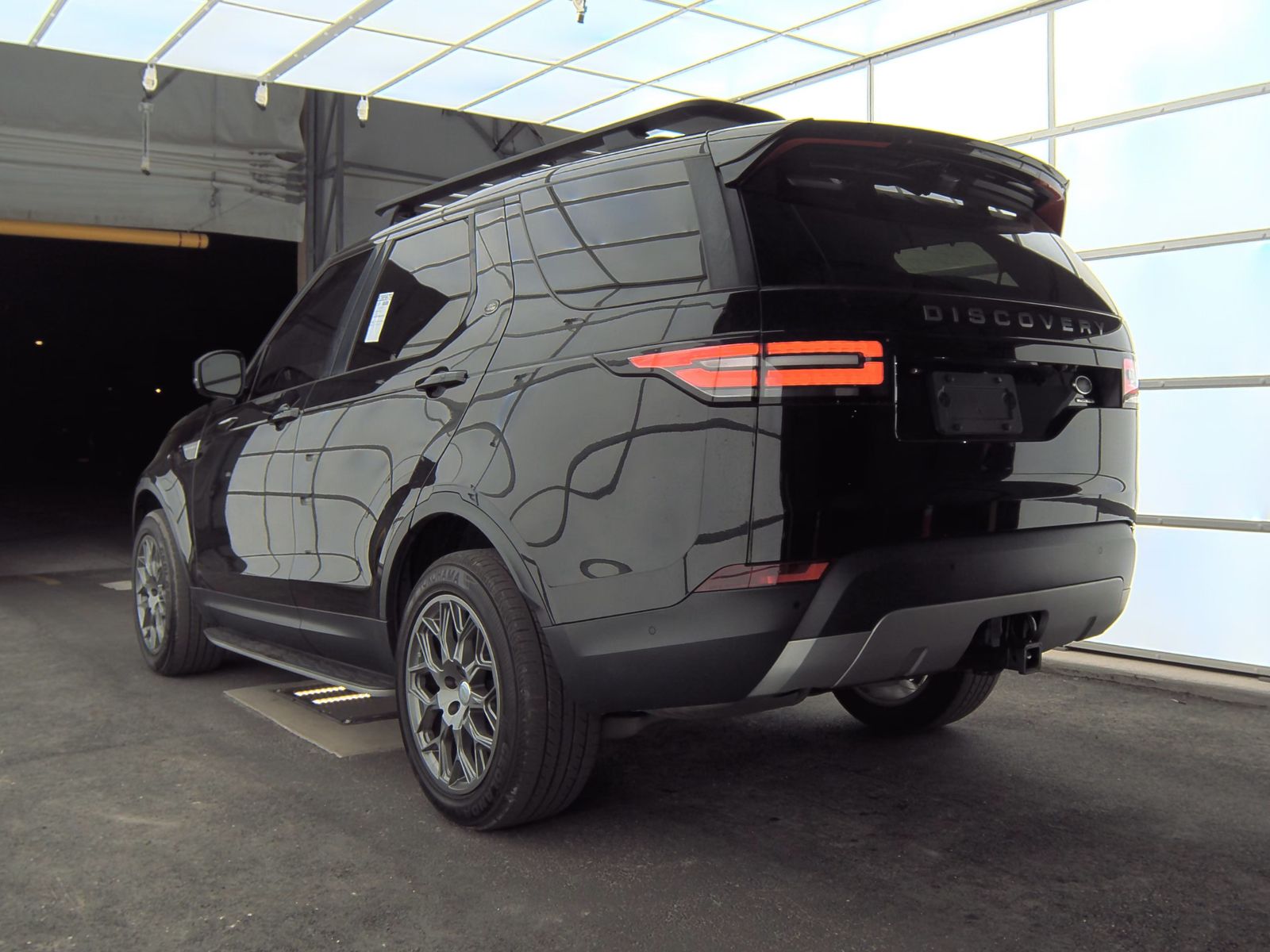 2020 Land Rover Discovery HSE AWD