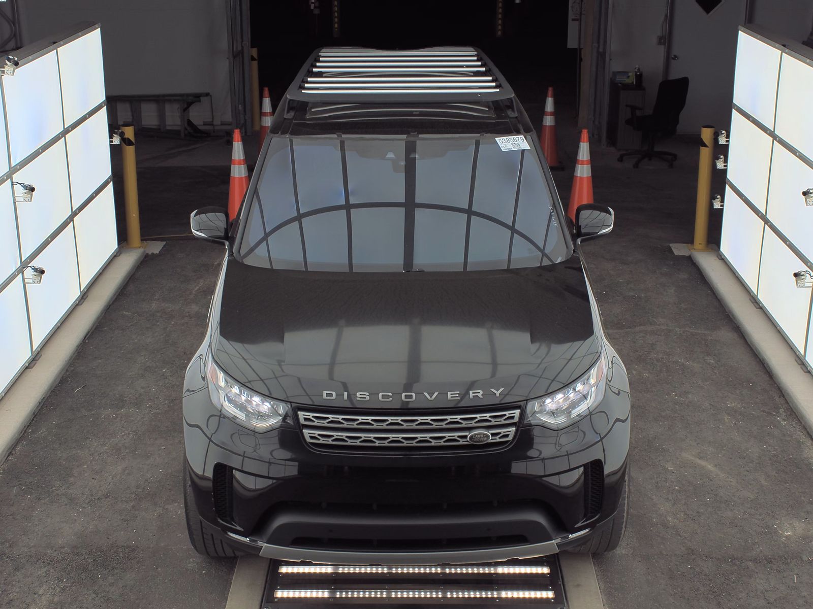 2020 Land Rover Discovery HSE AWD