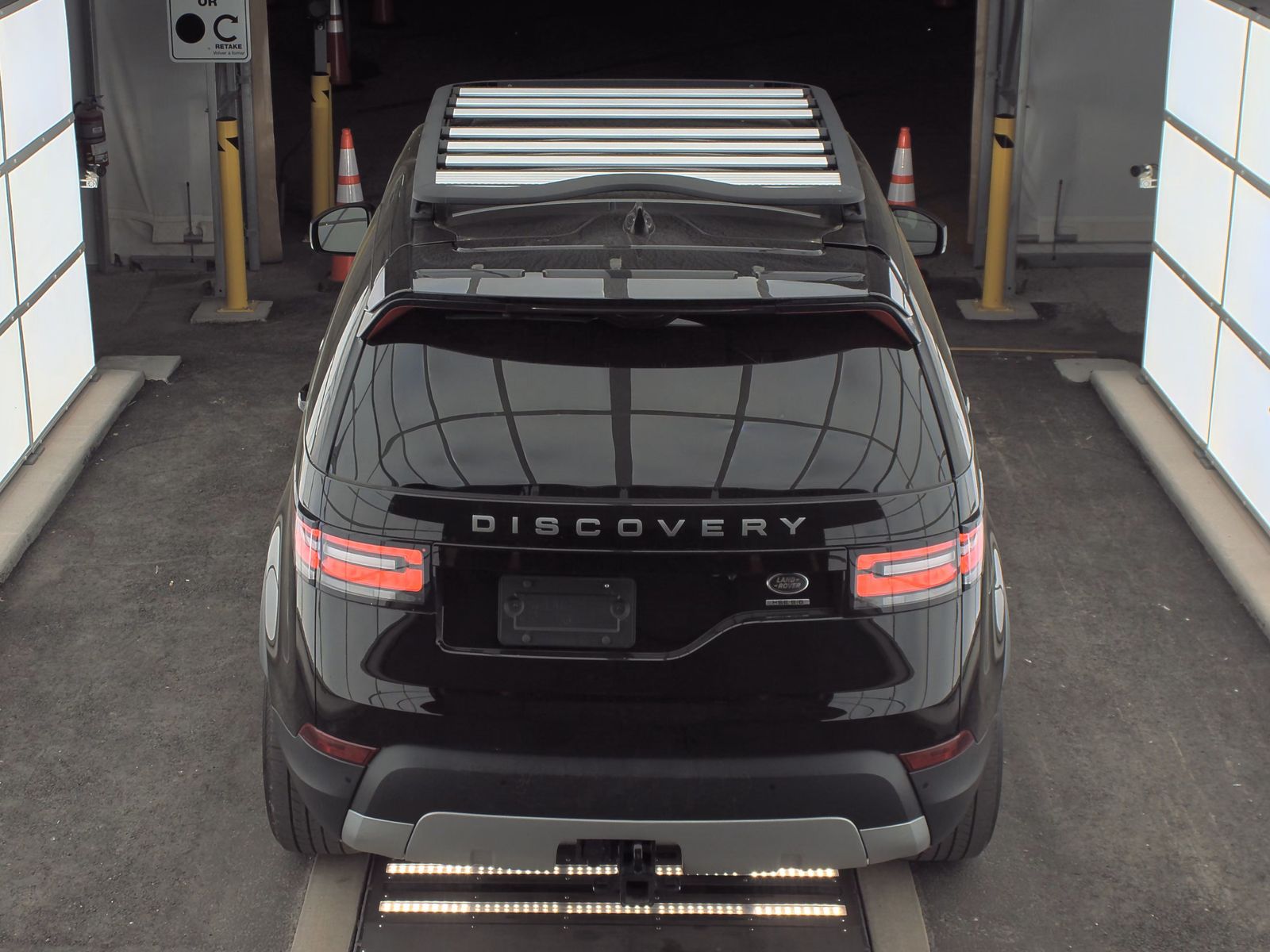 2020 Land Rover Discovery HSE AWD