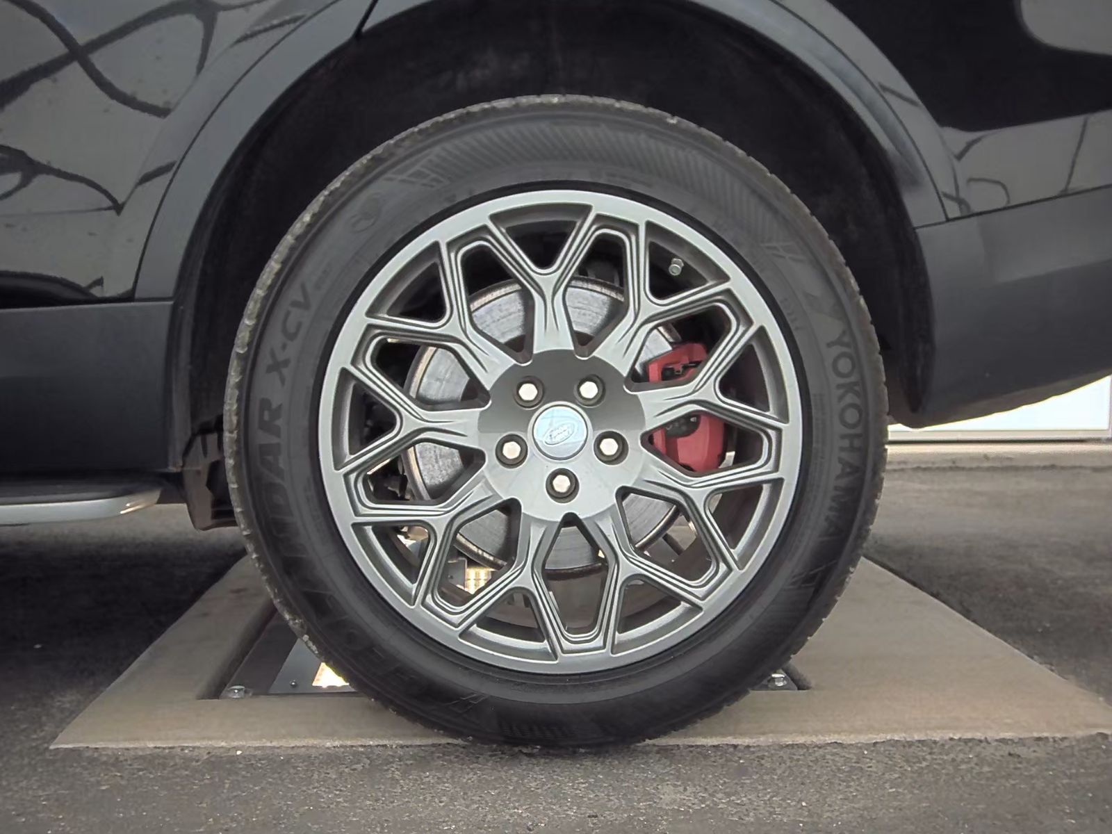 2020 Land Rover Discovery HSE AWD