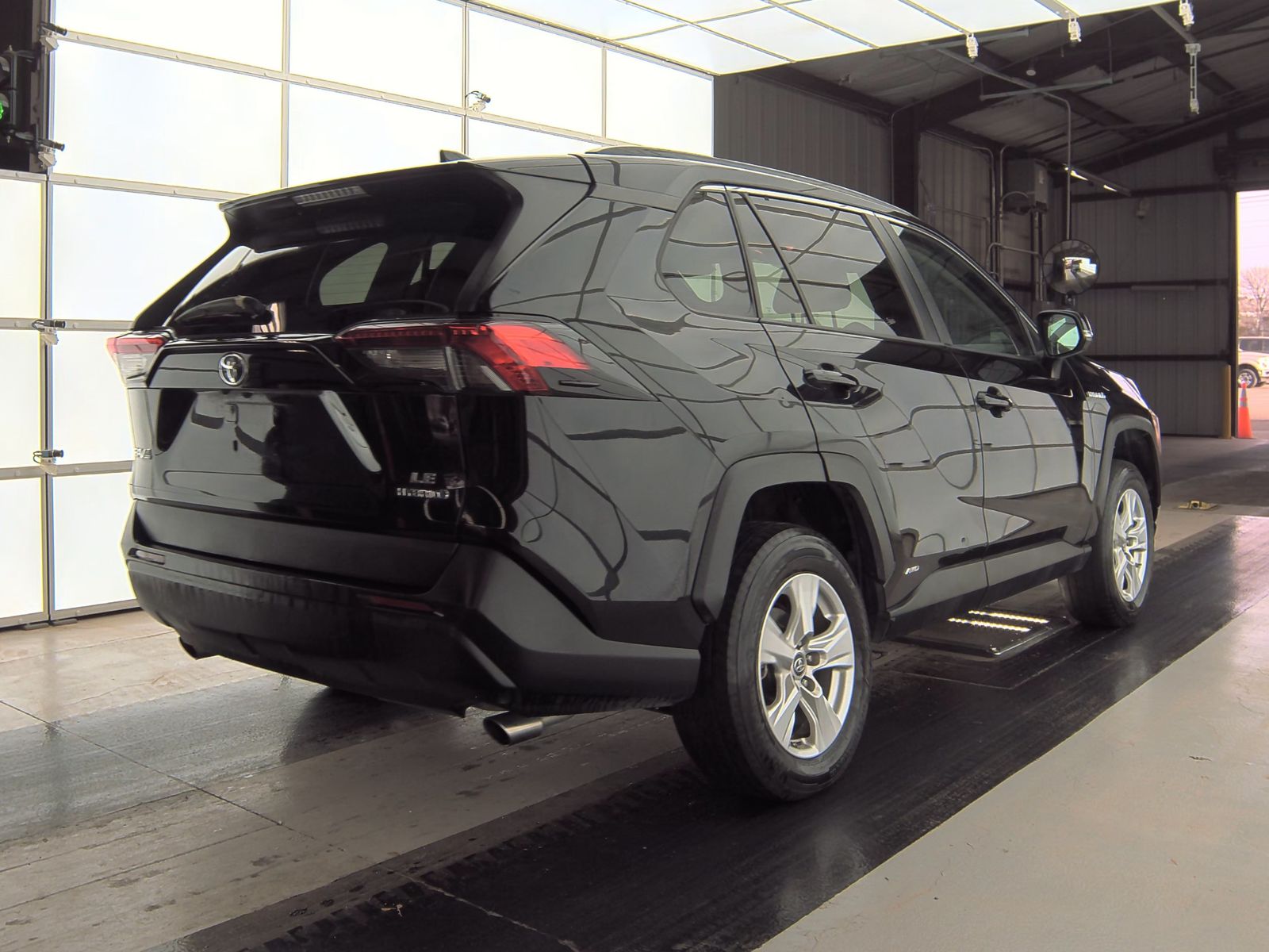 2019 Toyota RAV4 Hybrid LE AWD