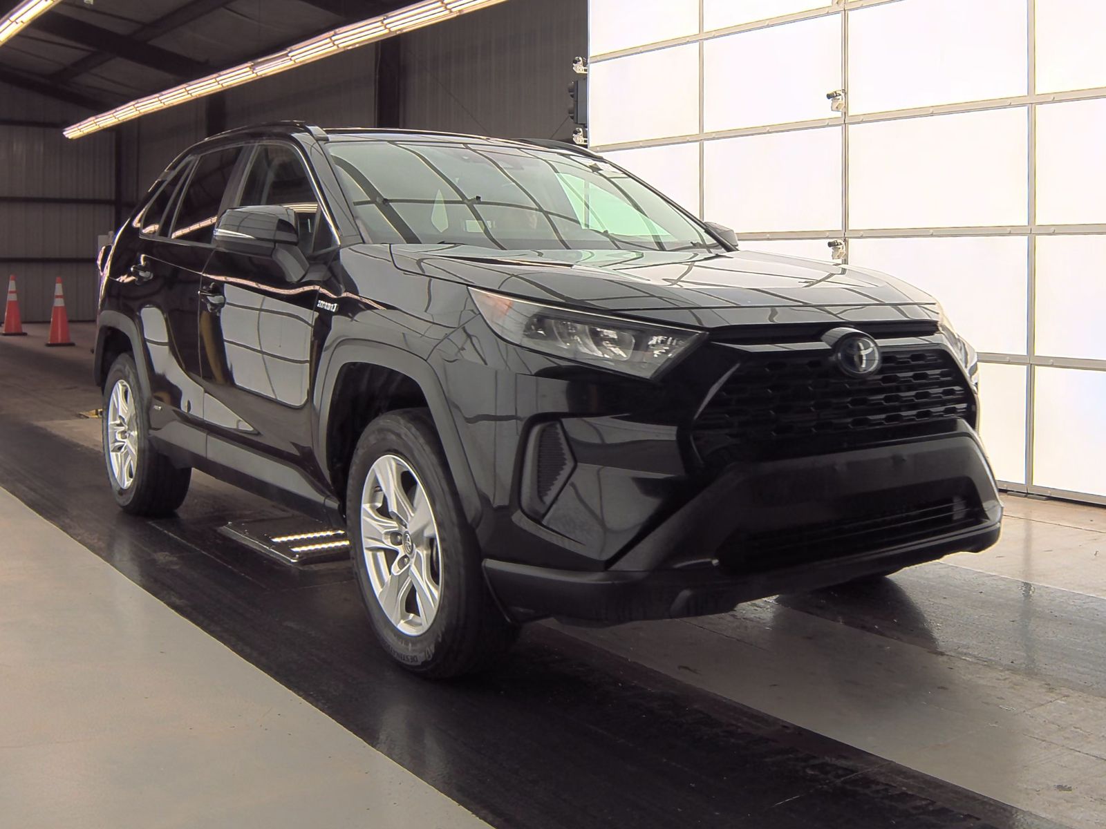 2019 Toyota RAV4 Hybrid LE AWD