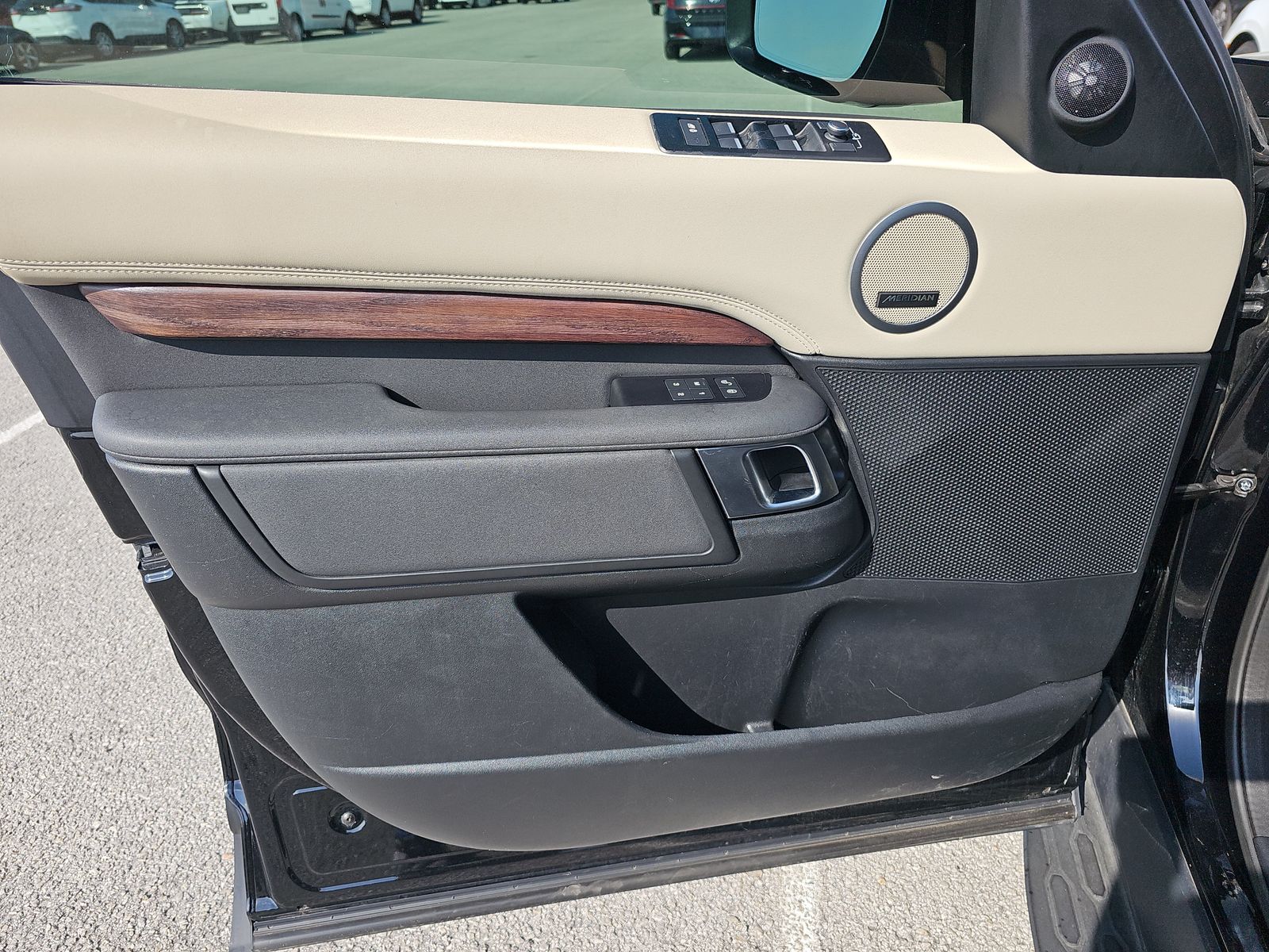 2020 Land Rover Discovery HSE AWD