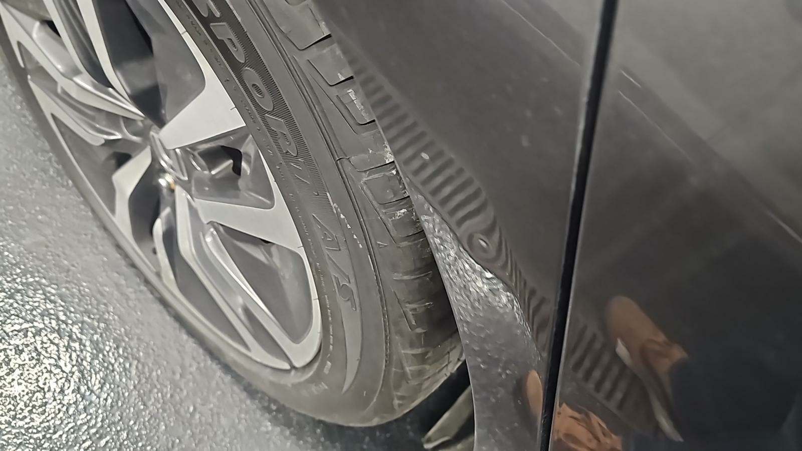 2019 Honda Accord Hybrid Touring FWD