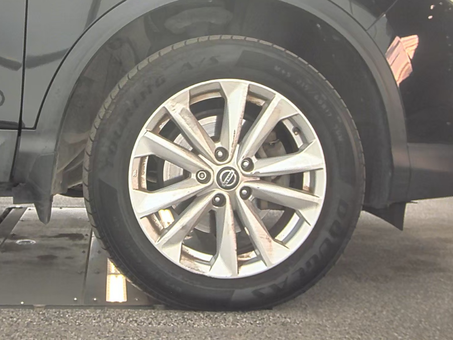 2019 Nissan Rogue Sport SV FWD