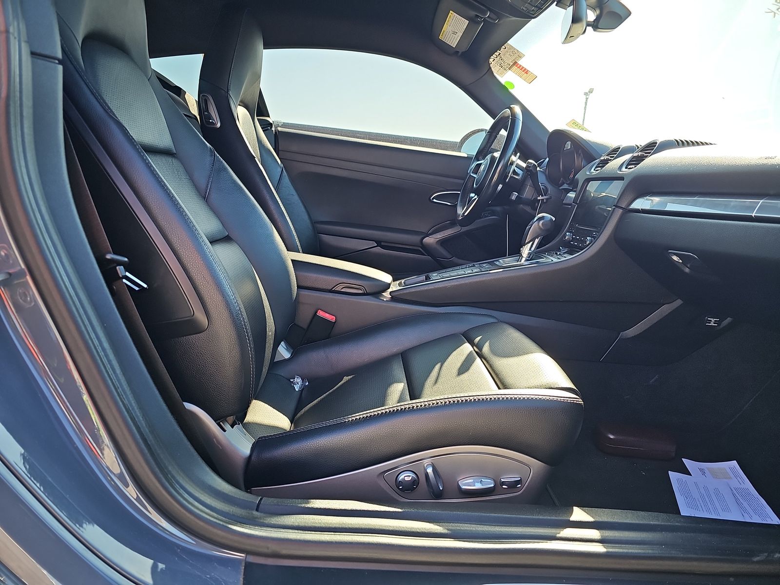 2017 Porsche 718 Cayman Base RWD